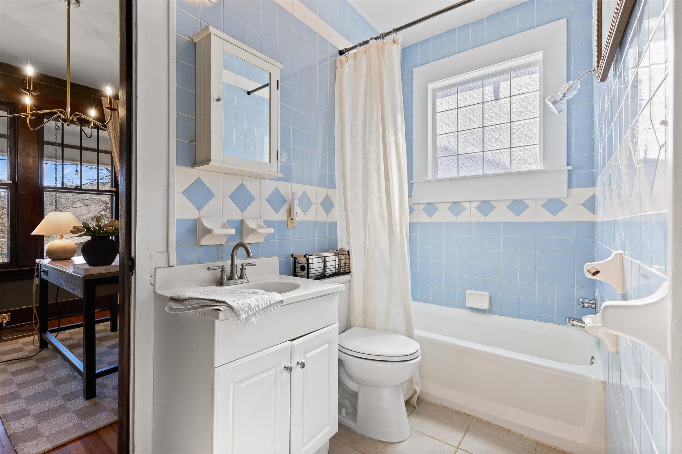 4303 Michigan Avenue