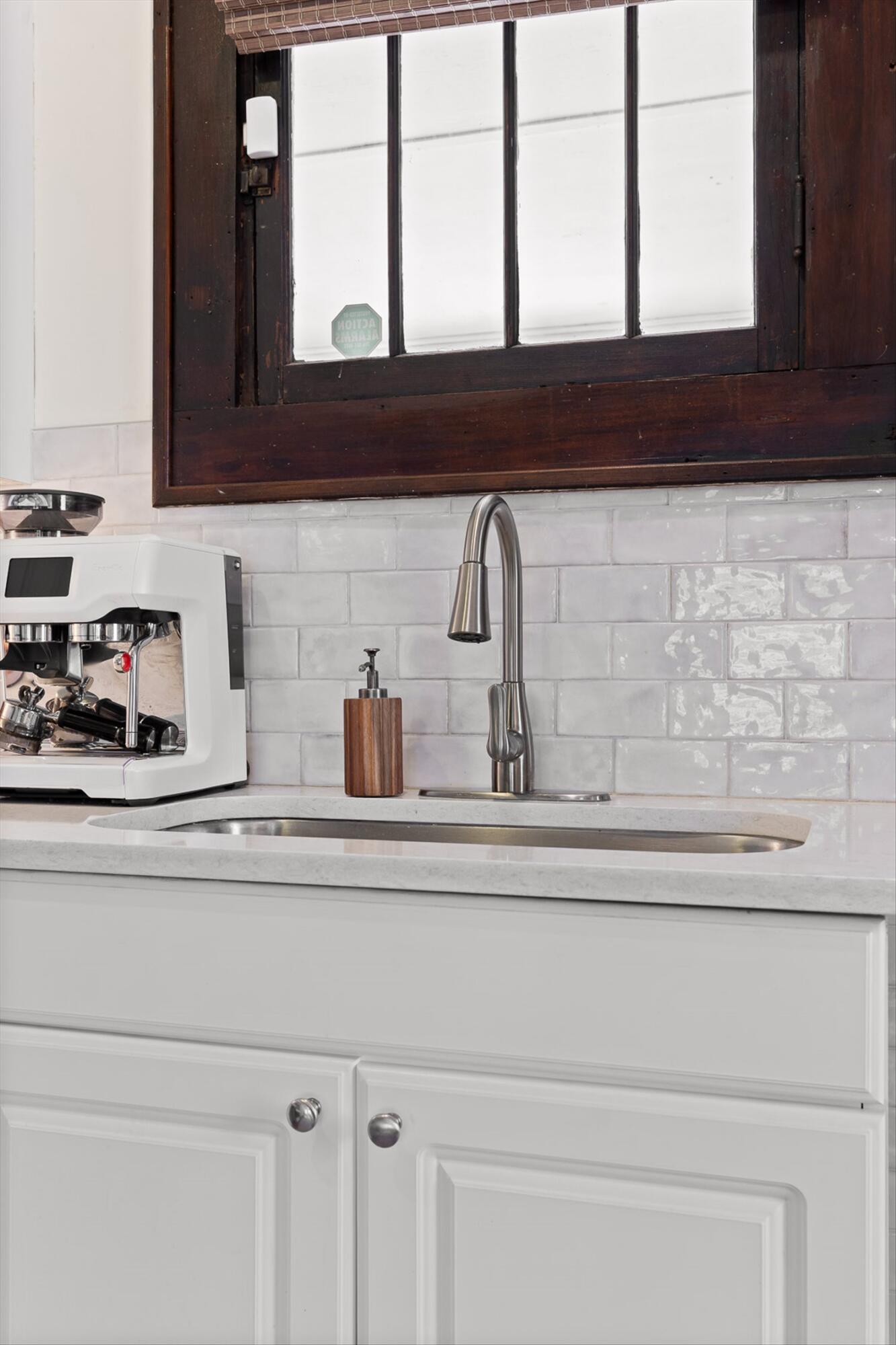 4303 Michigan Avenue