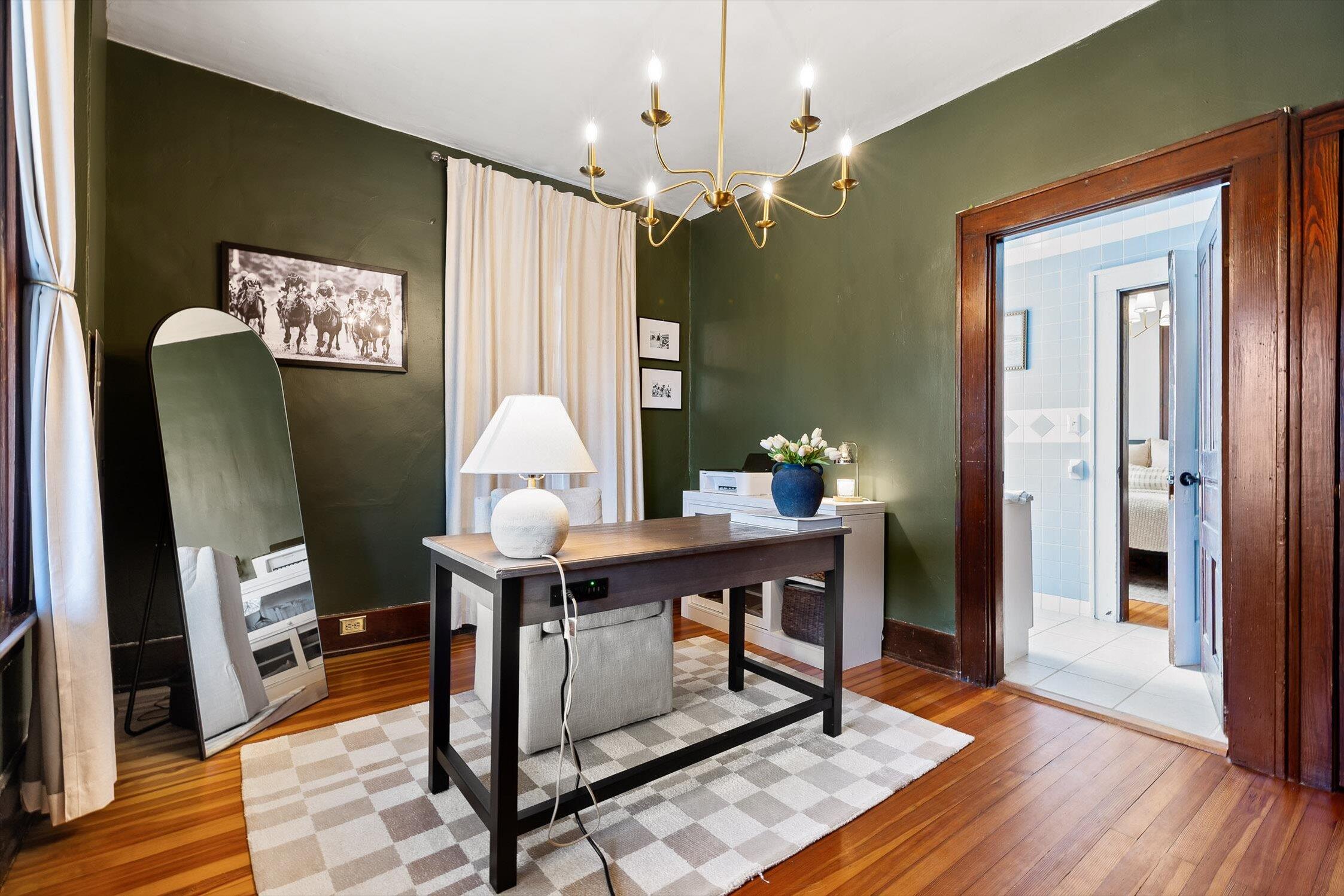 4303 Michigan Avenue