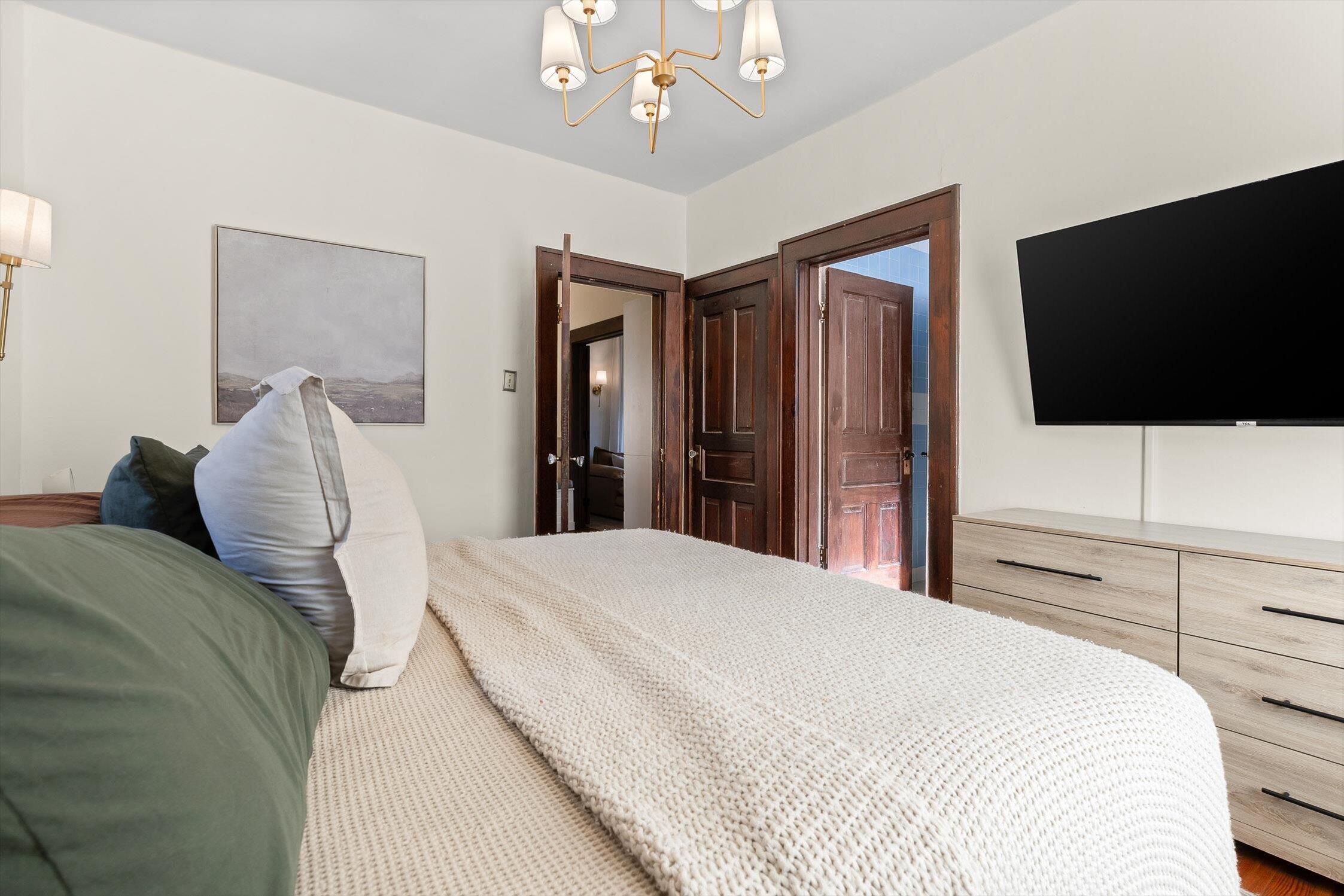 4303 Michigan Avenue