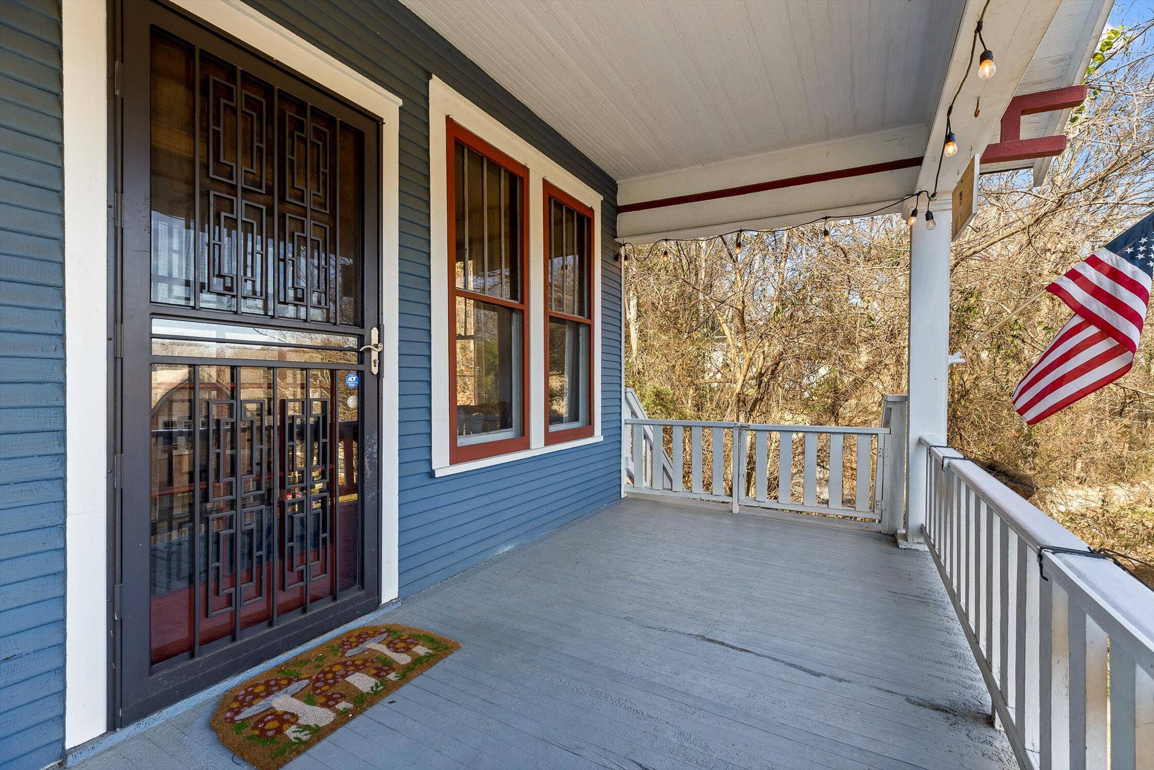 4303 Michigan Avenue