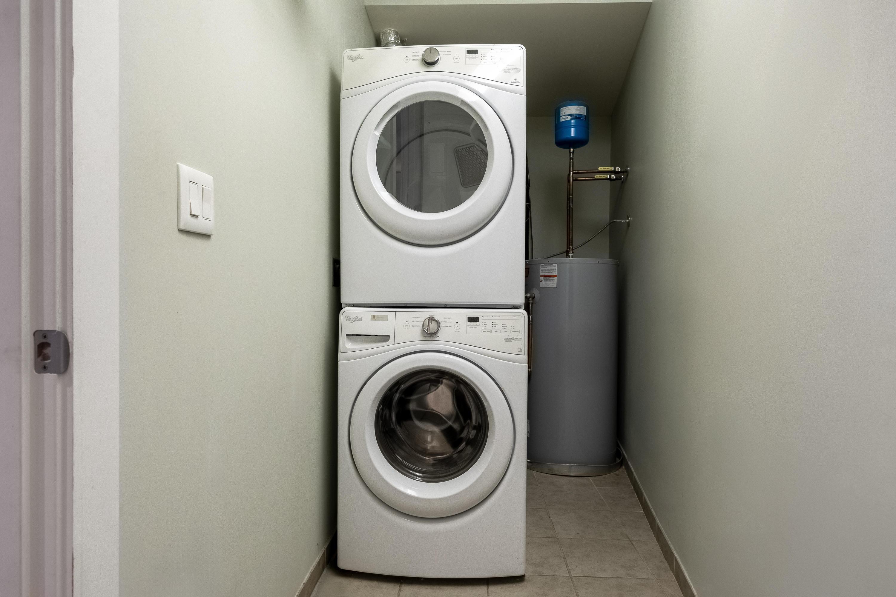 4 Cherokee Boulevard, #222