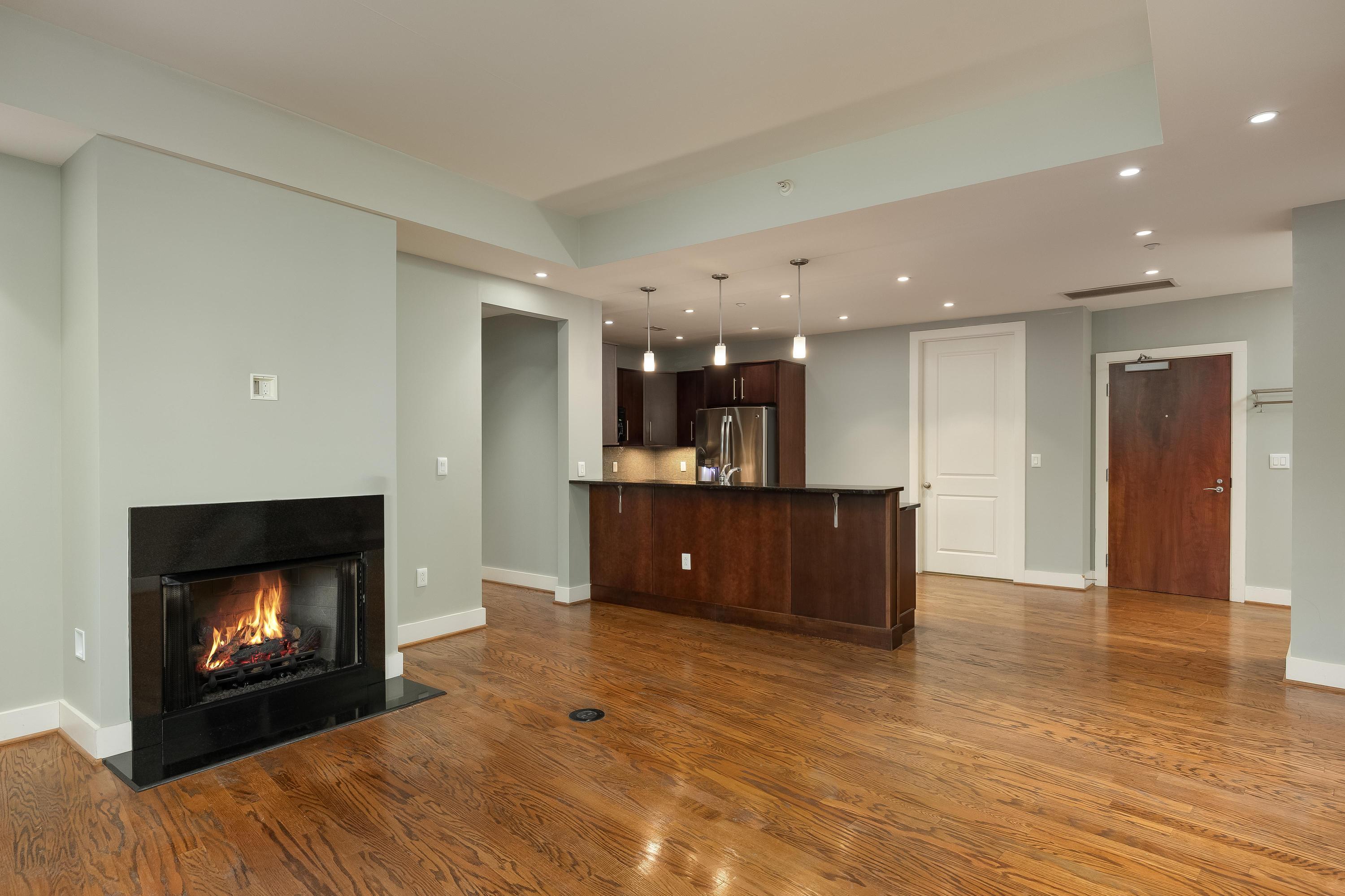 4 Cherokee Boulevard, #222