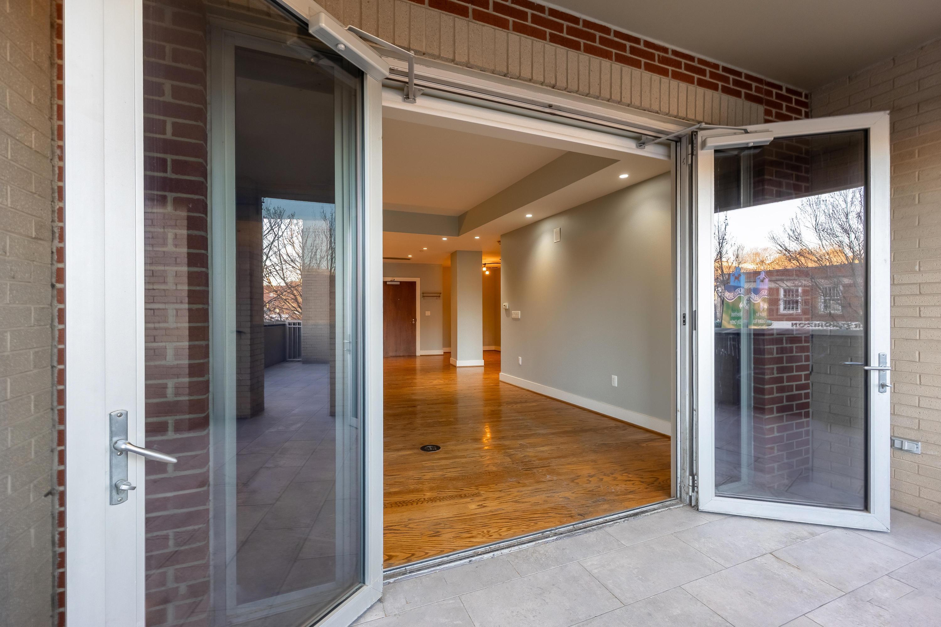 4 Cherokee Boulevard, #222