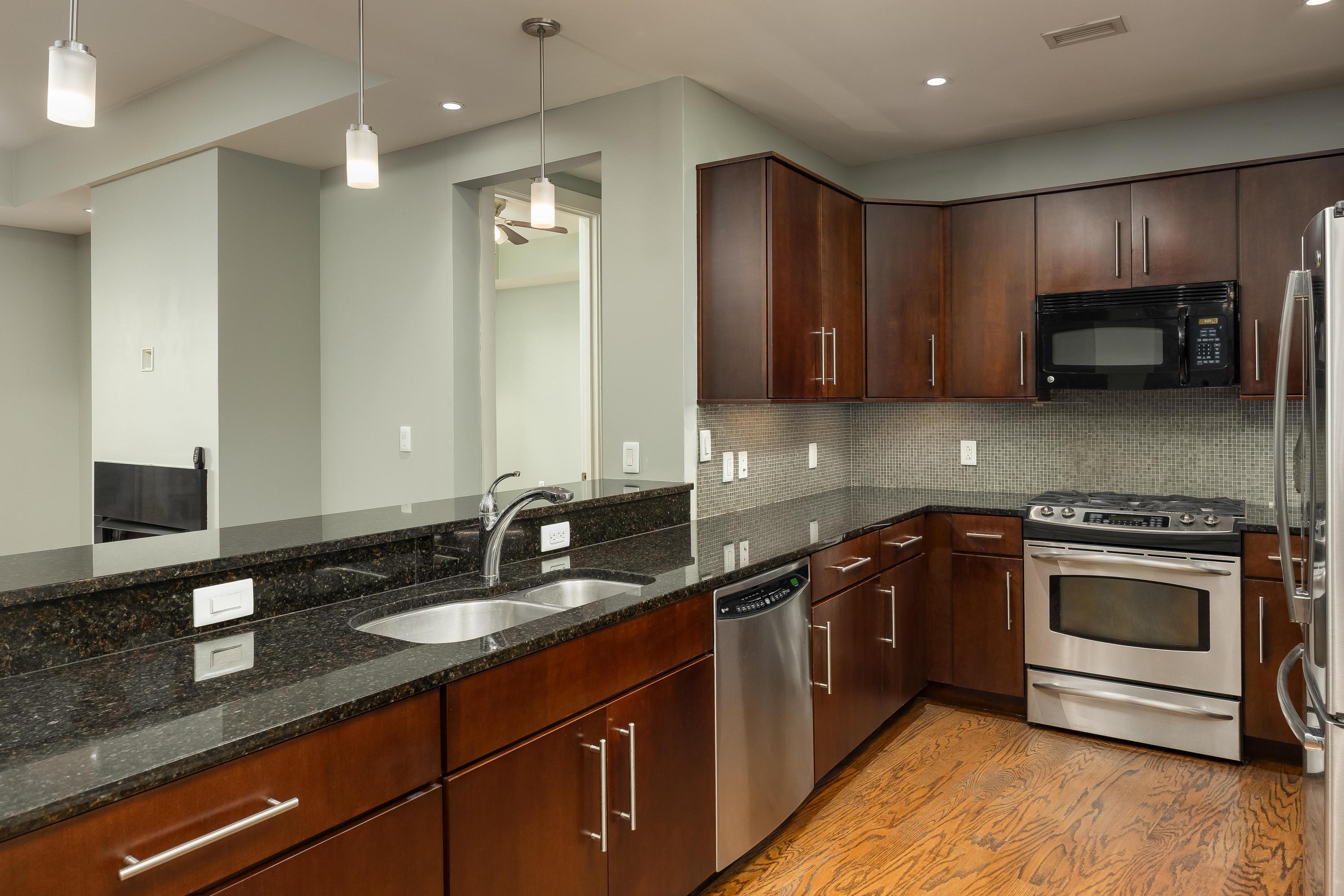 4 Cherokee Boulevard, #222