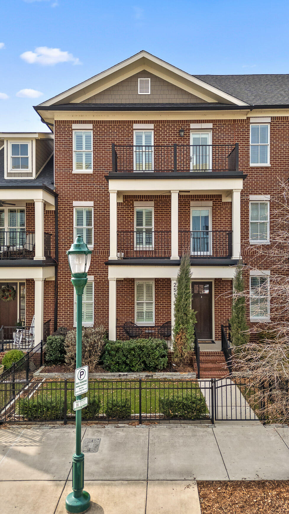 251 Walnut Street