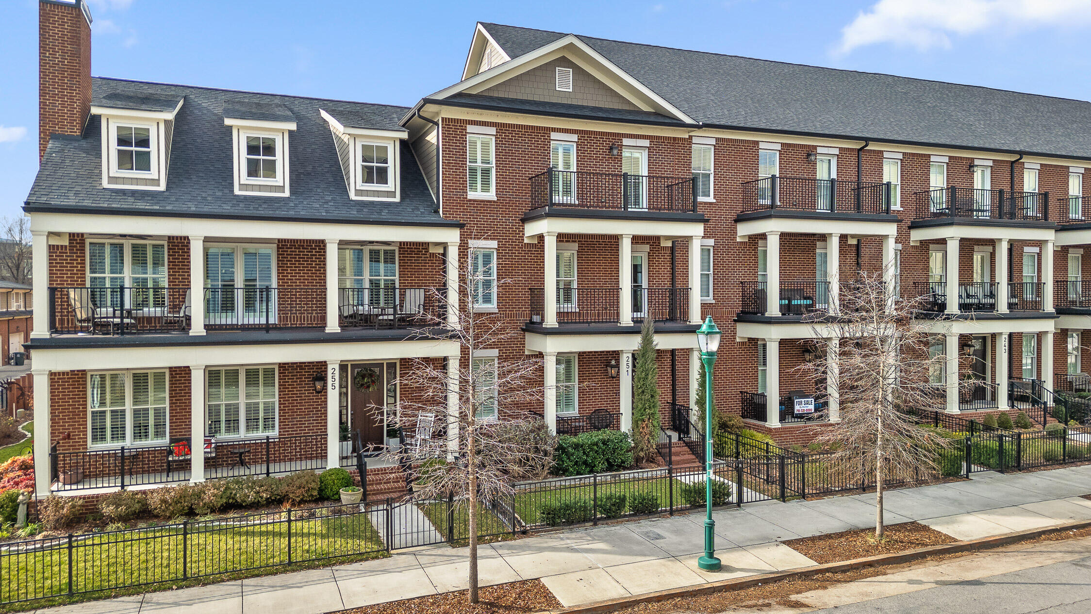 251 Walnut Street