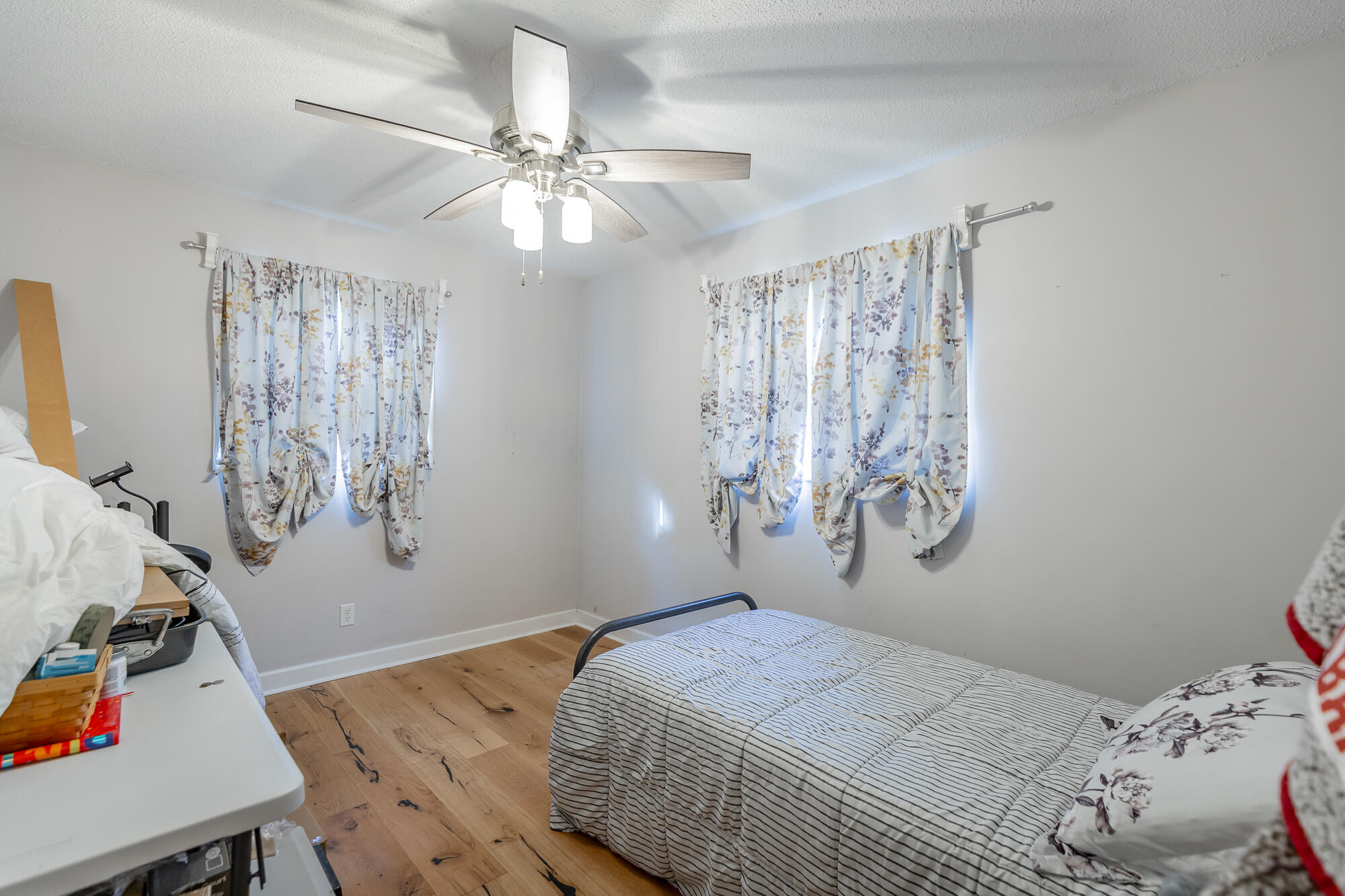 6012 Wentworth Avenue