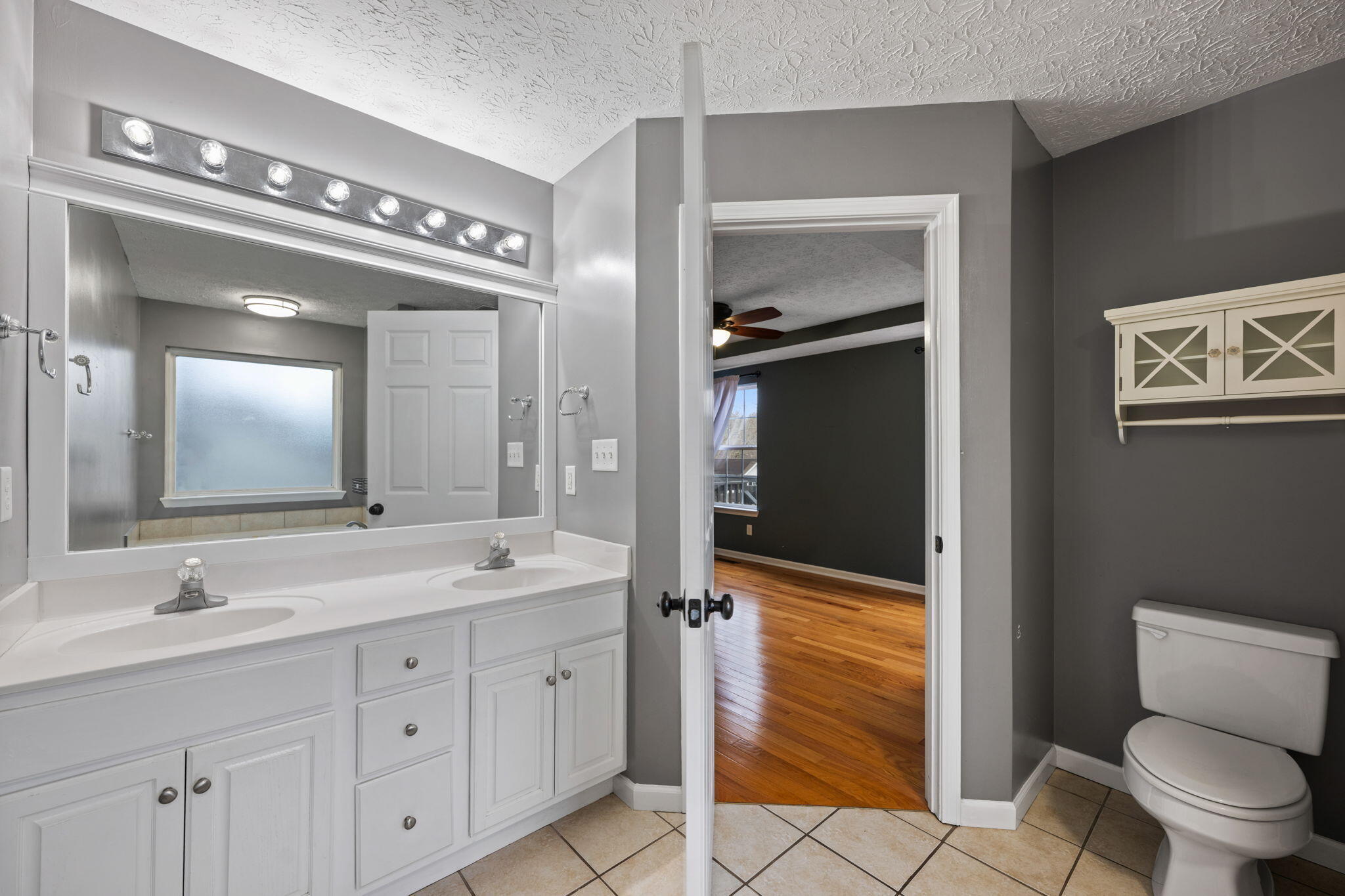 211 Elaine Drive