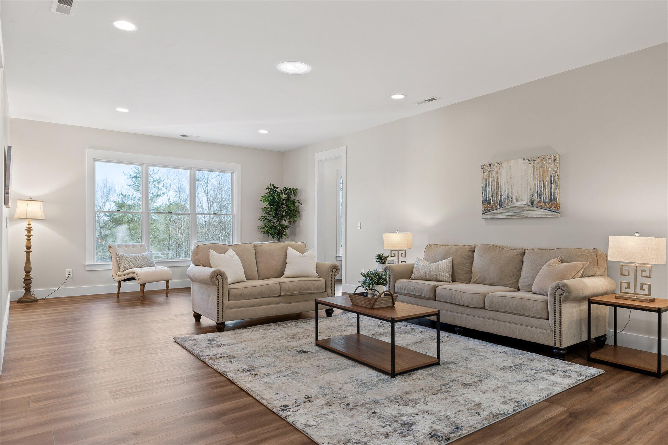 280 Pine Ridge Drive