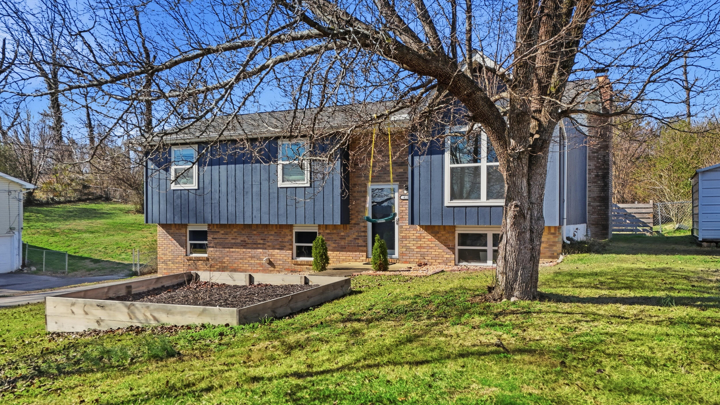 4101 Shady Oak Drive