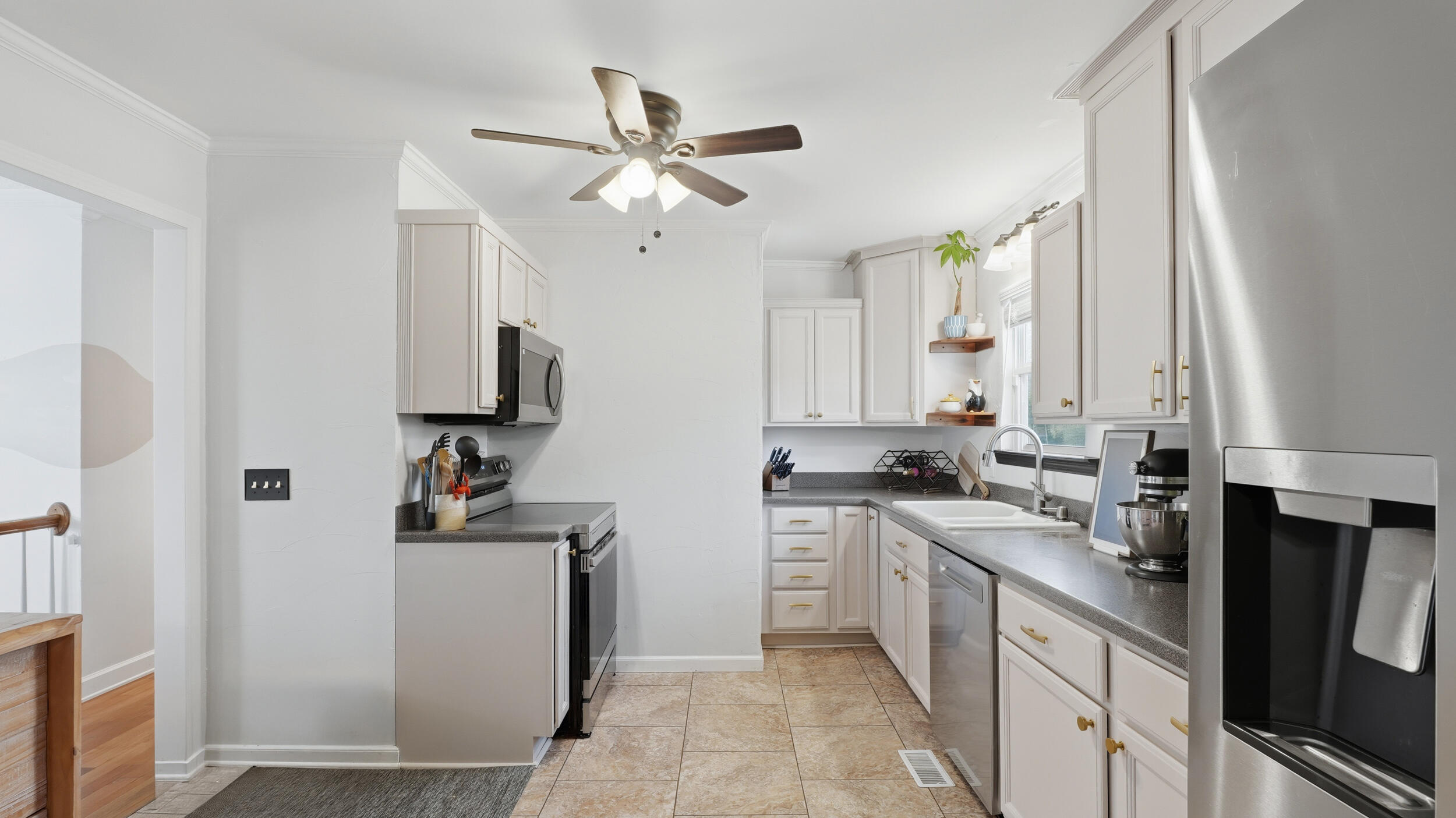 4101 Shady Oak Drive