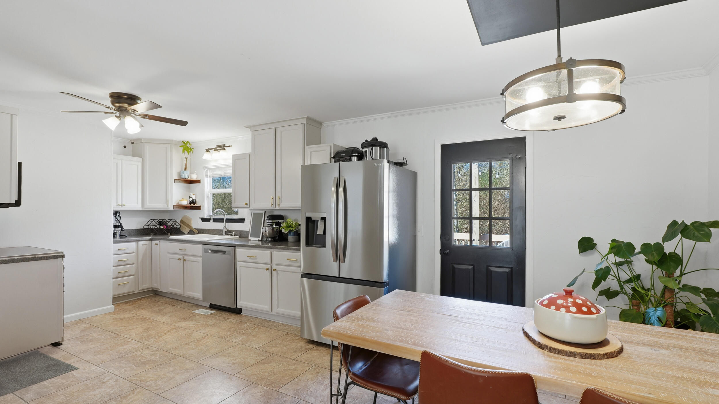 4101 Shady Oak Drive