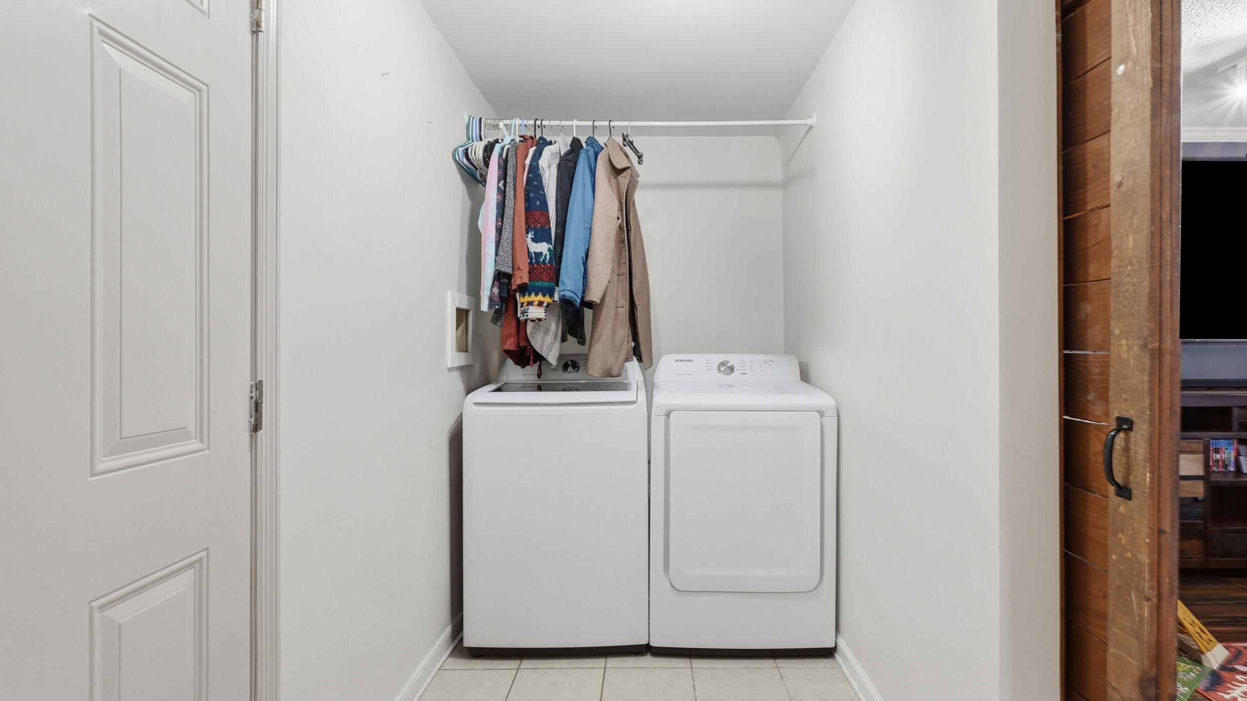 4101 Shady Oak Drive