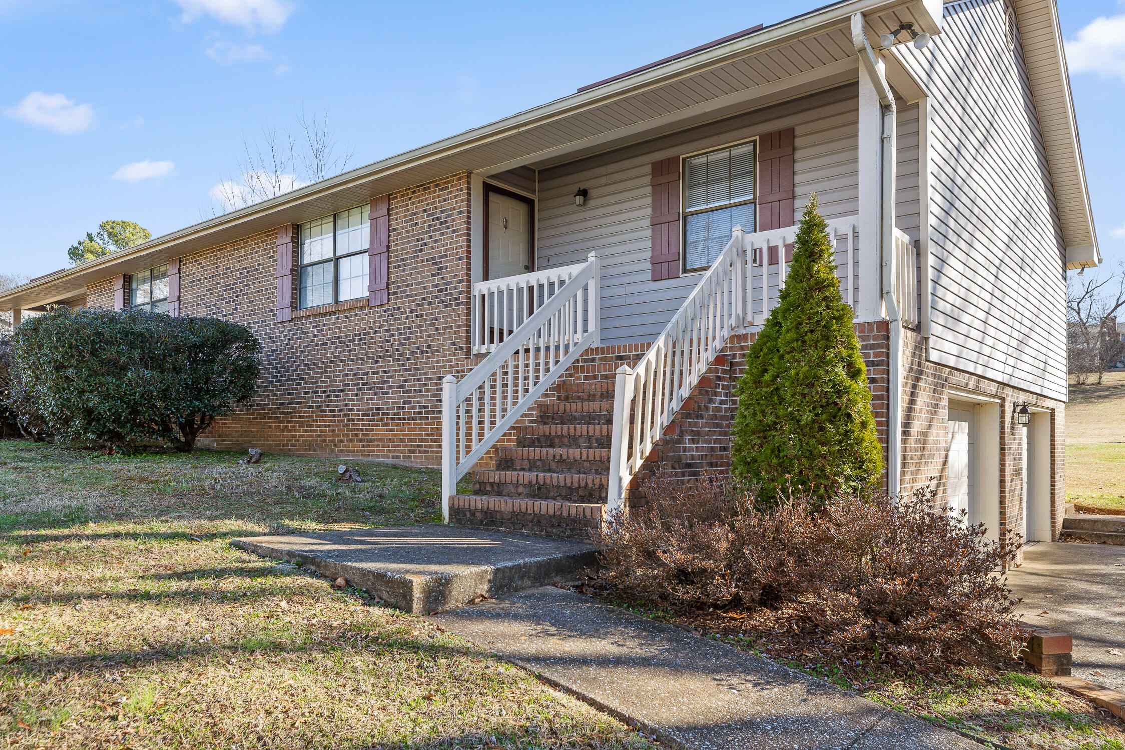 2612 Hickory Valley Road, Unit B