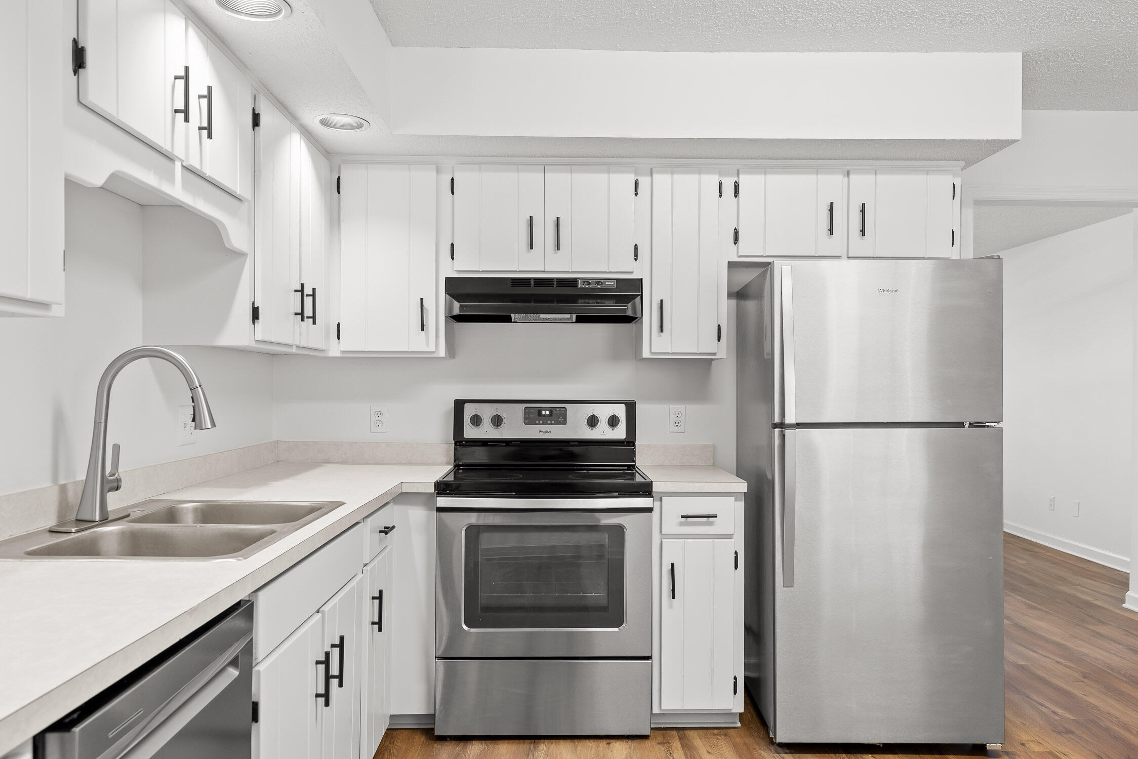 2612 Hickory Valley Road, Unit A