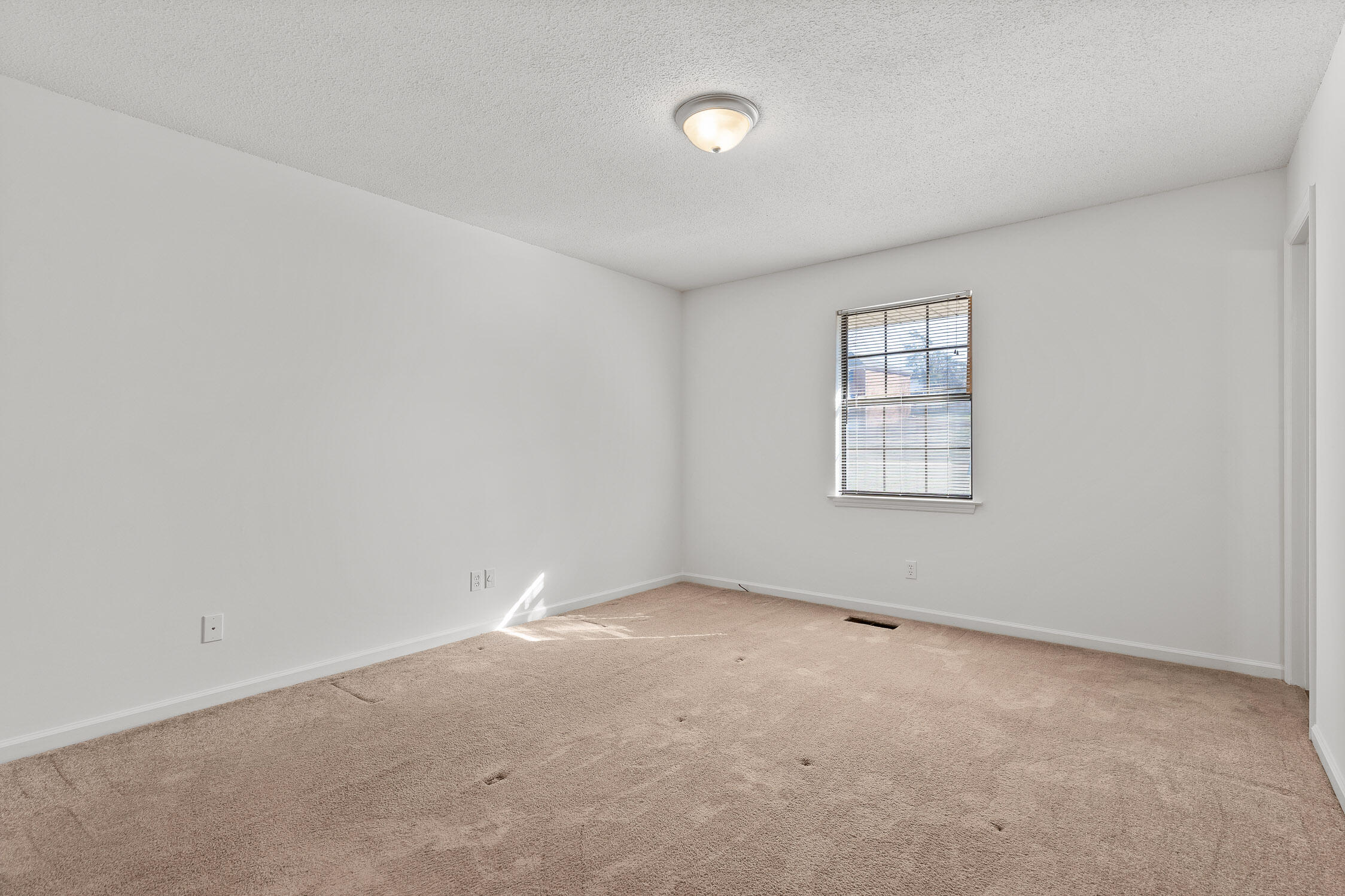 2612 Hickory Valley Road, Unit A