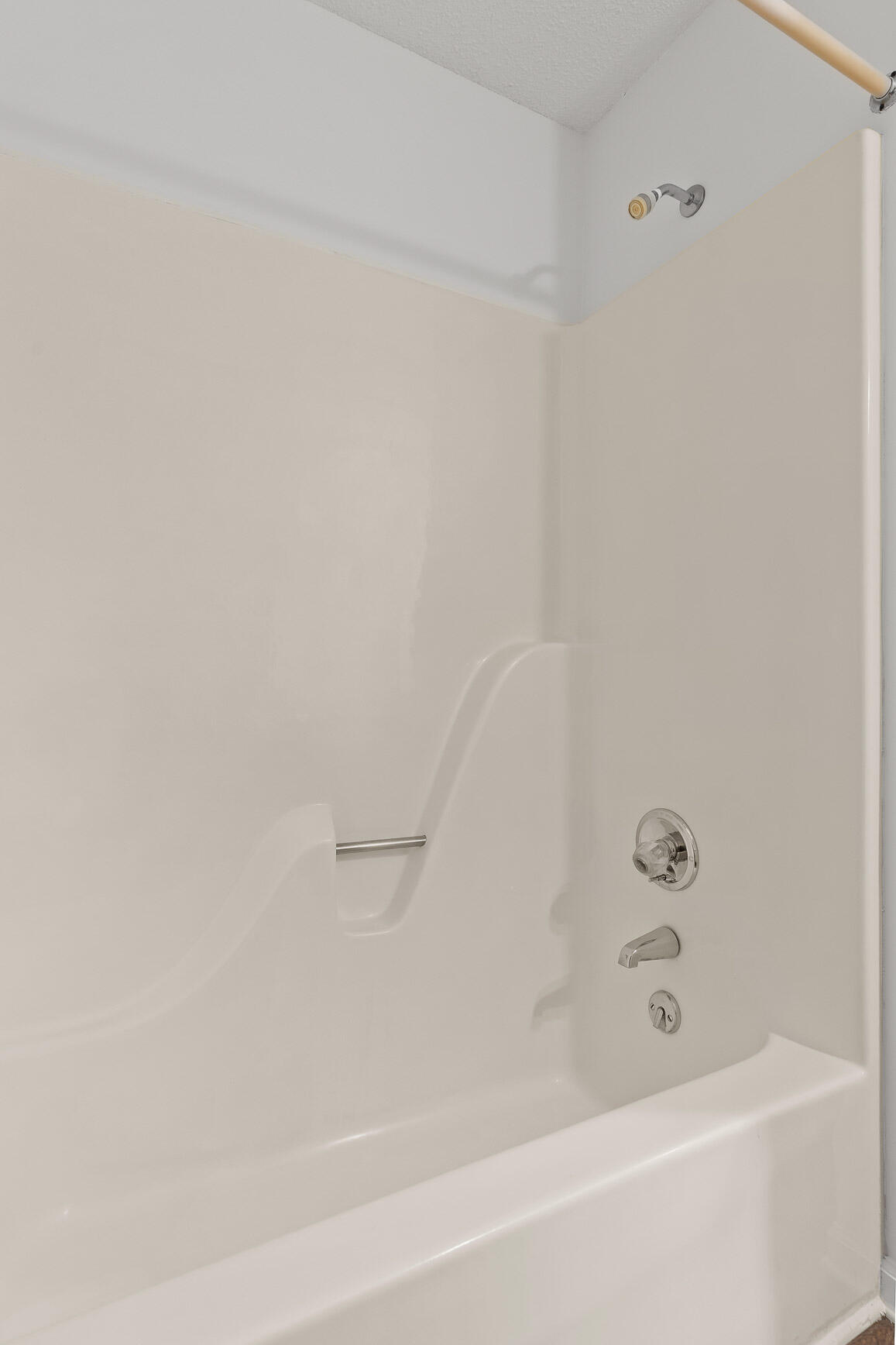 2612 Hickory Valley Road, Unit A