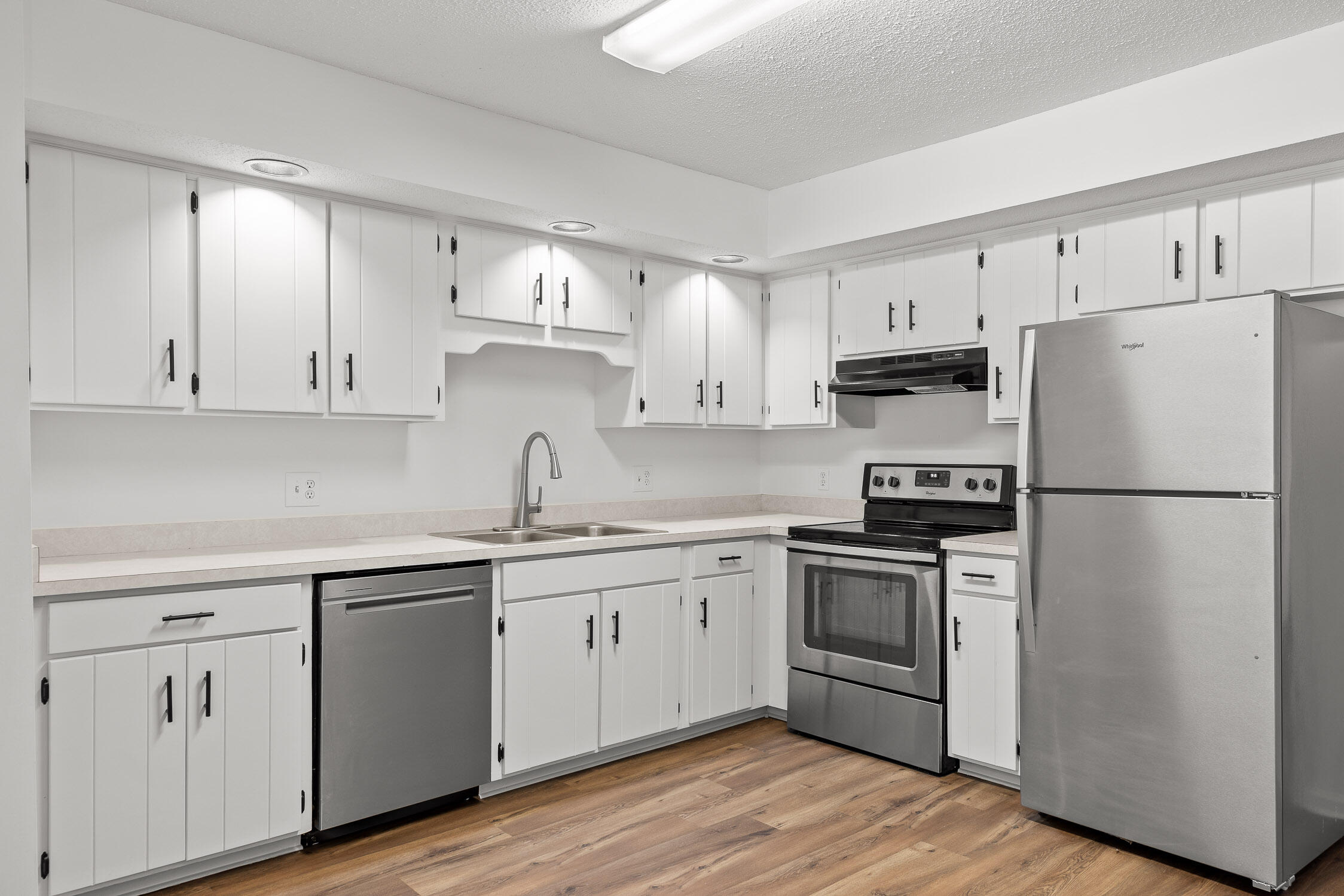 2612 Hickory Valley Road, Unit A