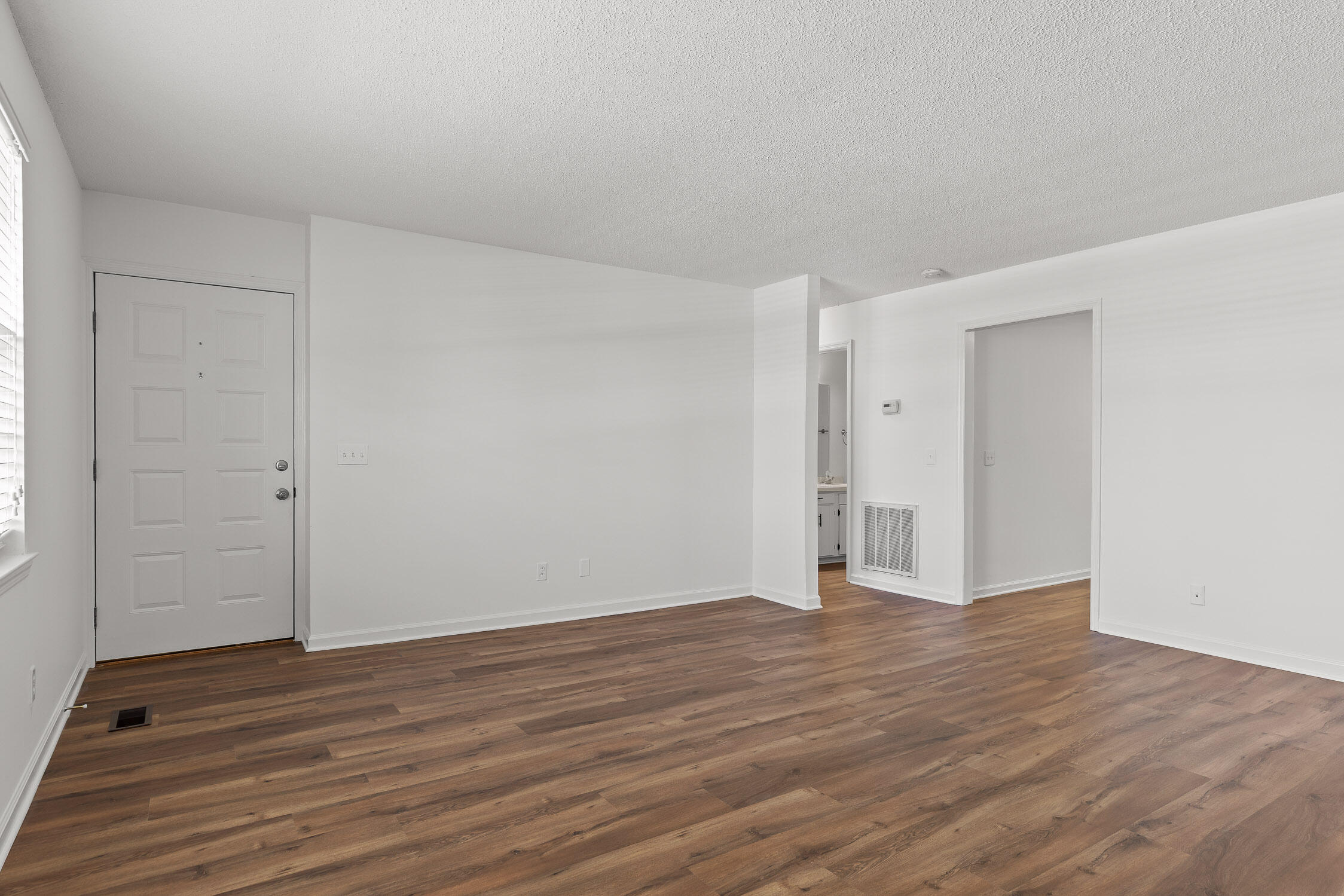 2612 Hickory Valley Road, Unit A