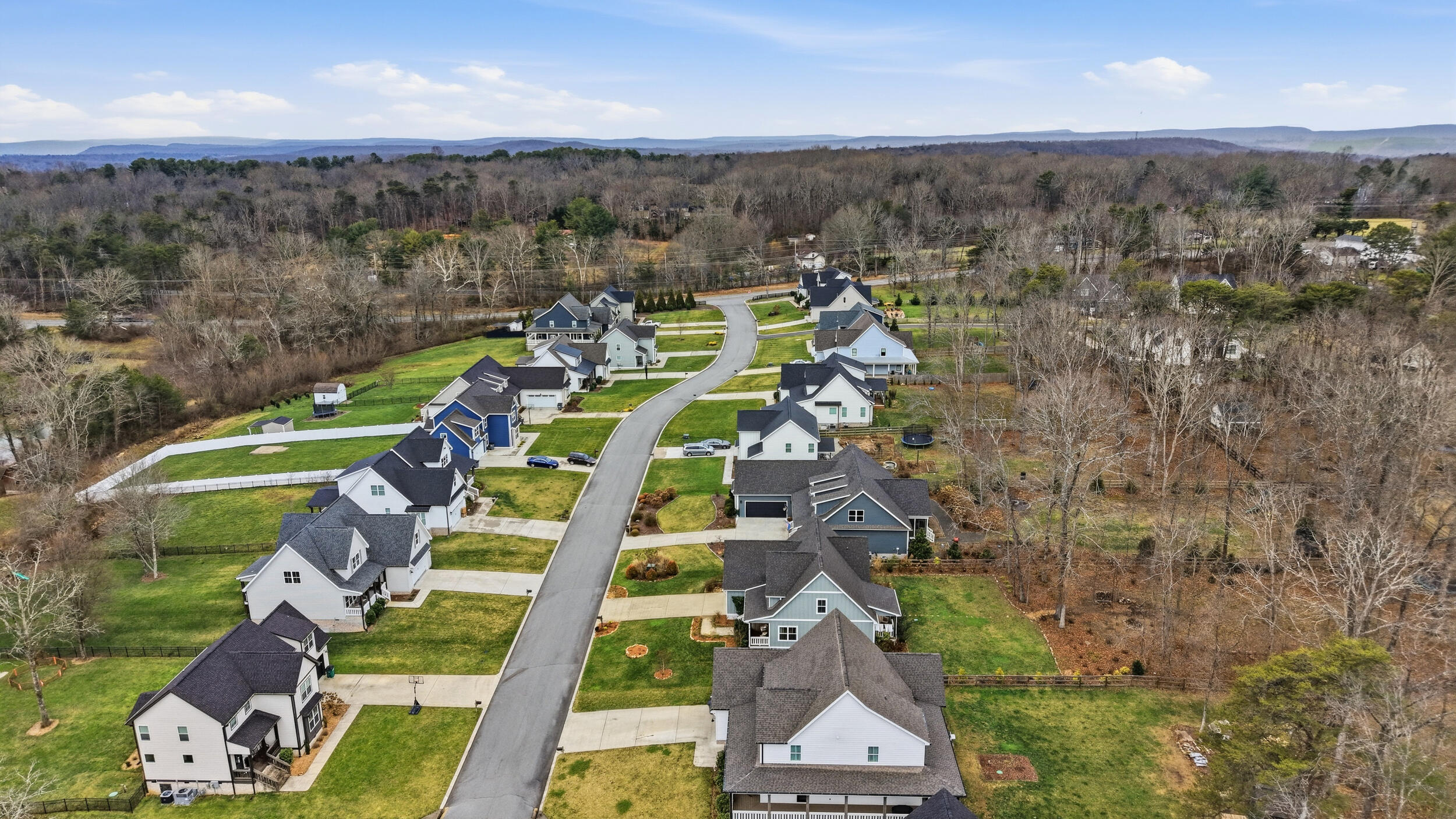 2819 Signal Farms Lane