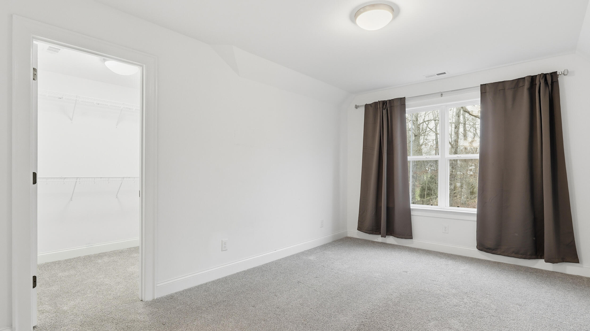 2819 Signal Farms Lane