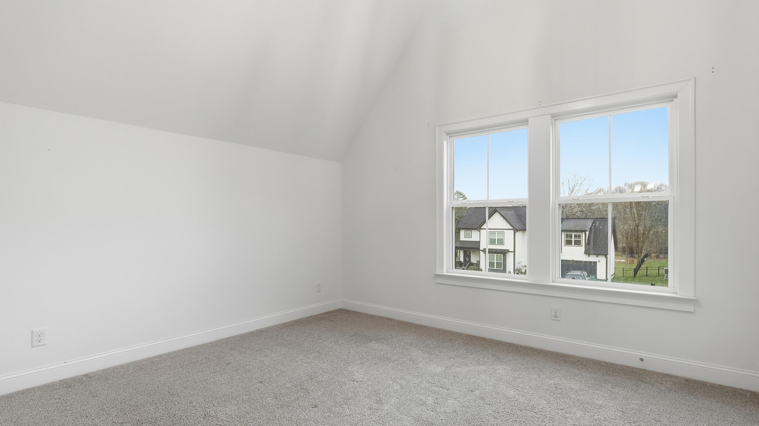 2819 Signal Farms Lane