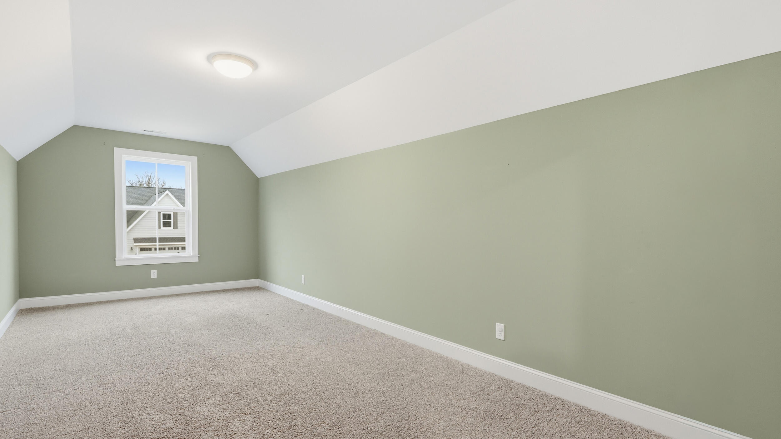 2819 Signal Farms Lane