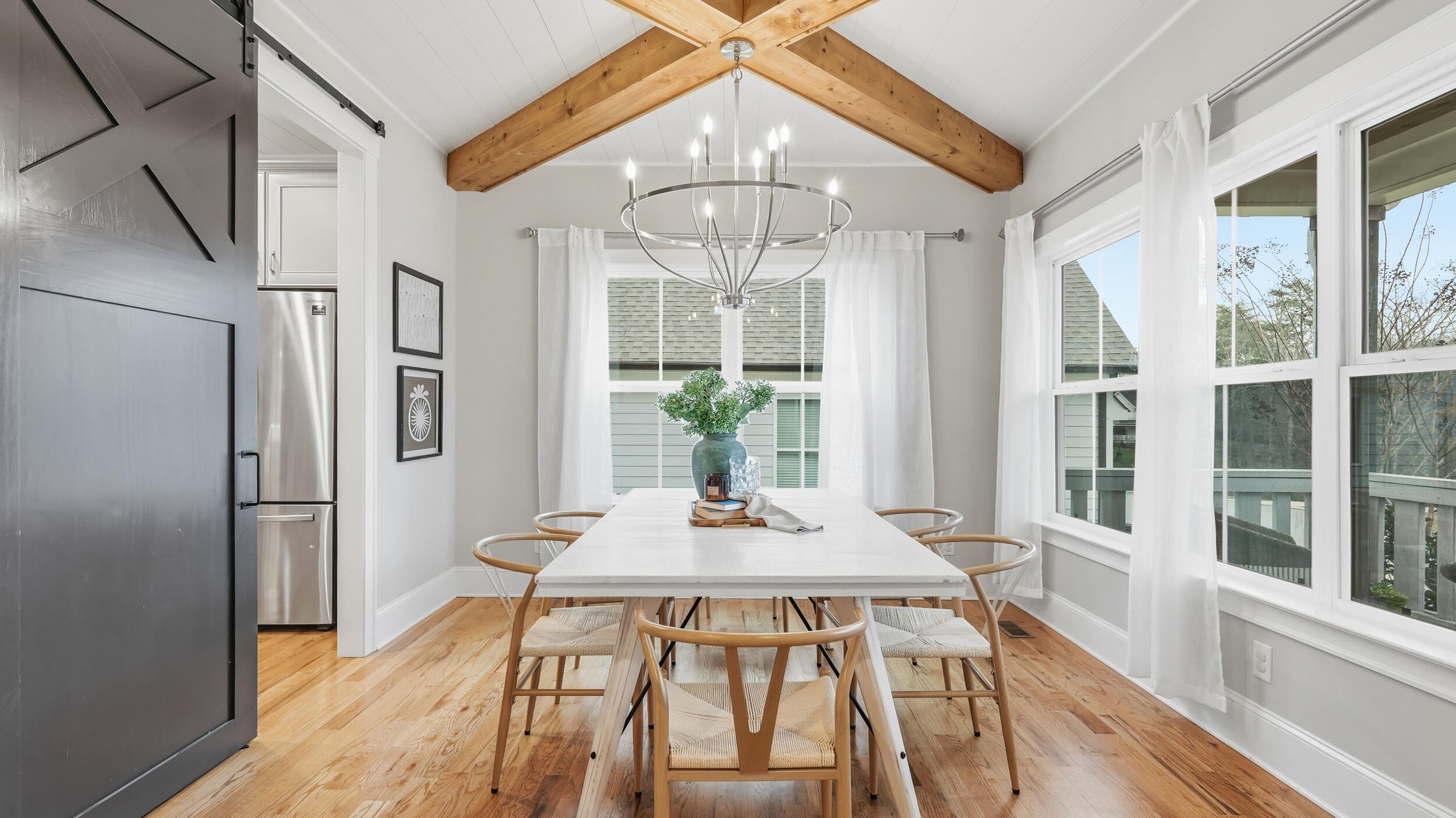 2819 Signal Farms Lane