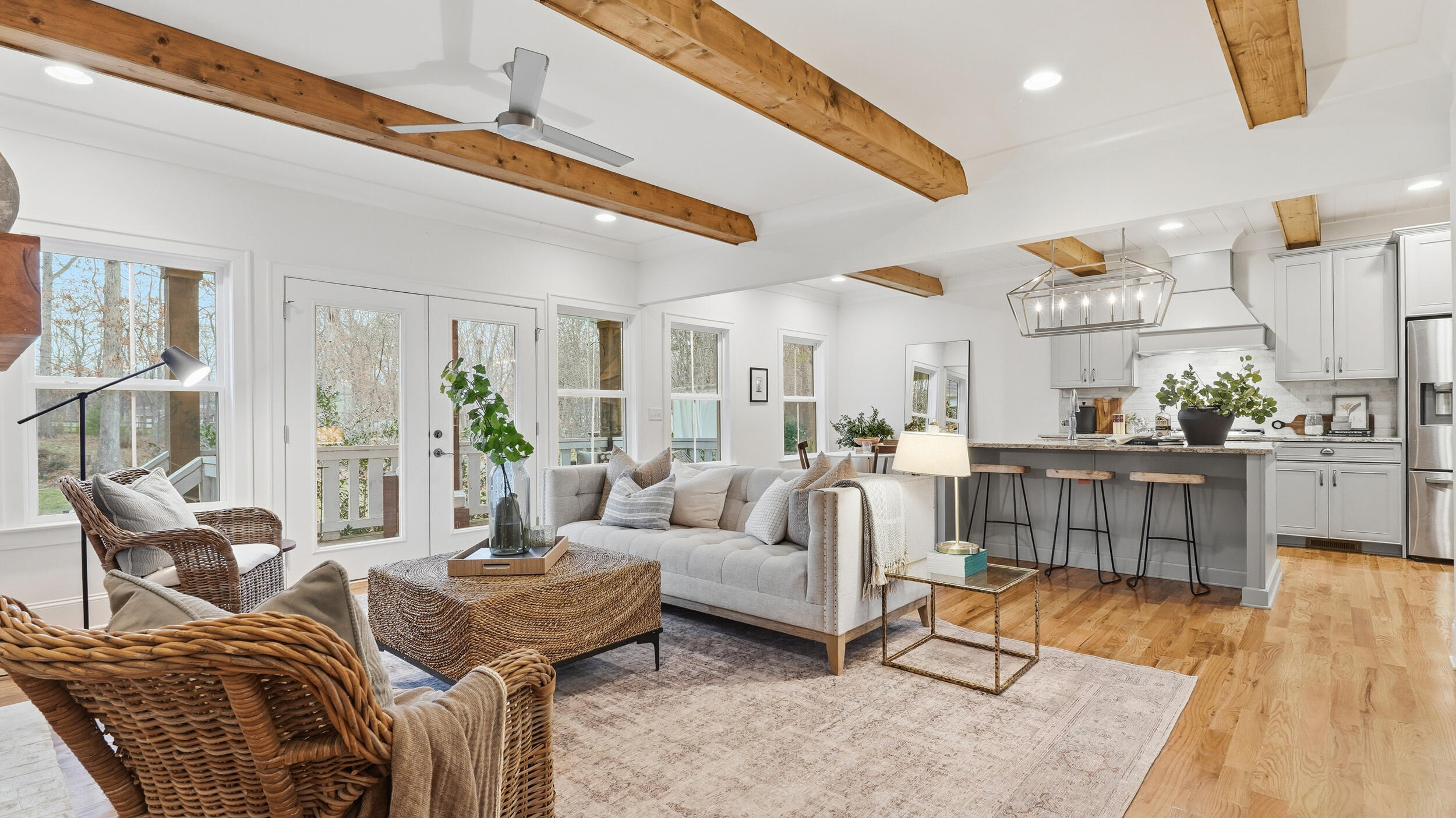 2819 Signal Farms Lane