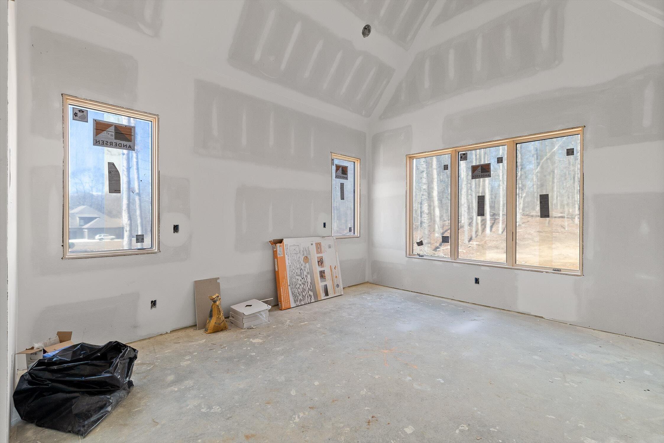 8553 Bear Paw Trail, (98)