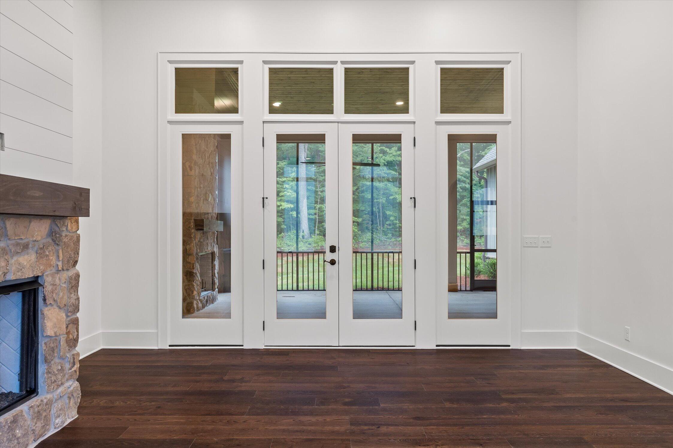 8553 Bear Paw Trail, (98)