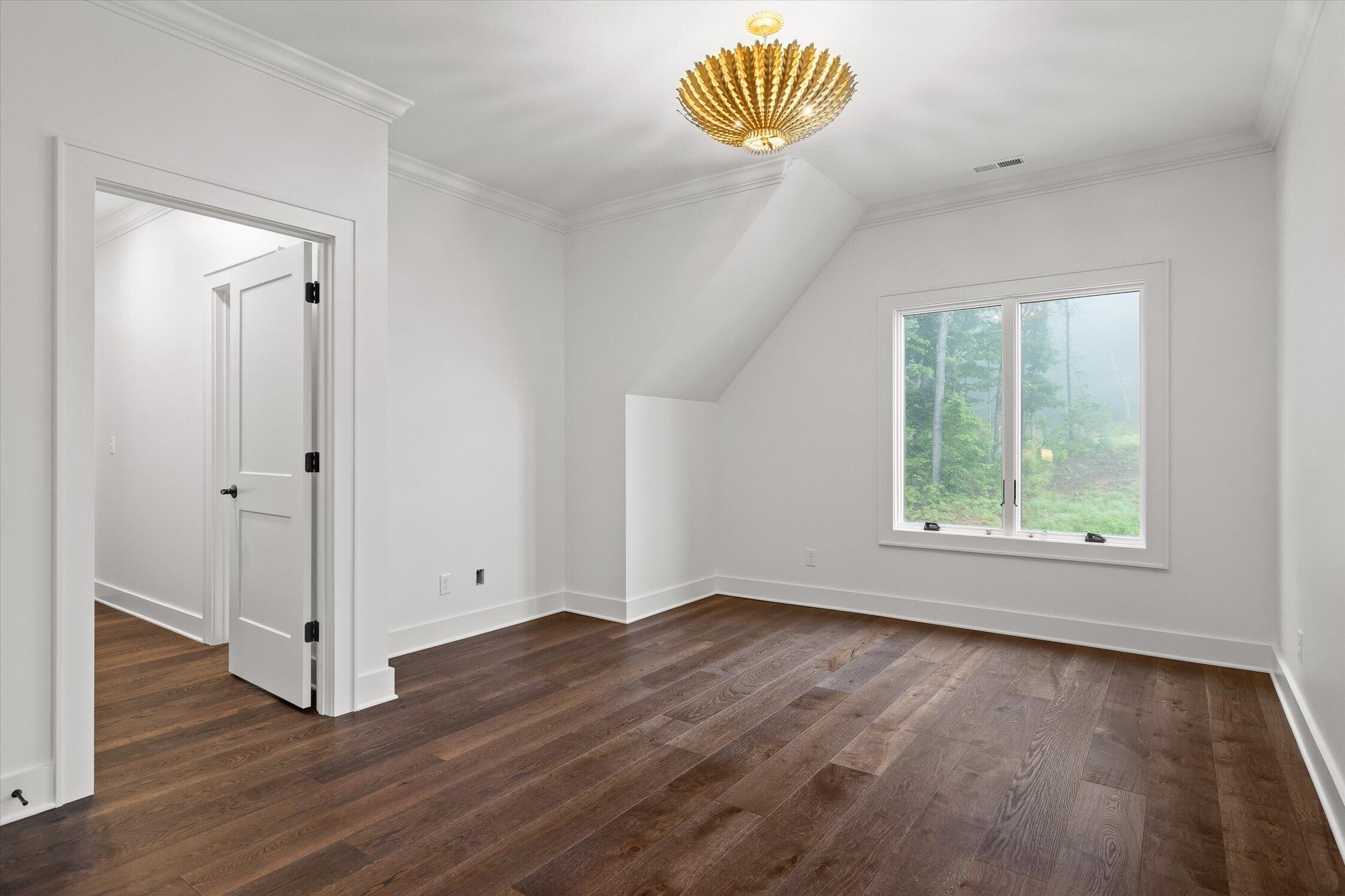 8553 Bear Paw Trail, (98)