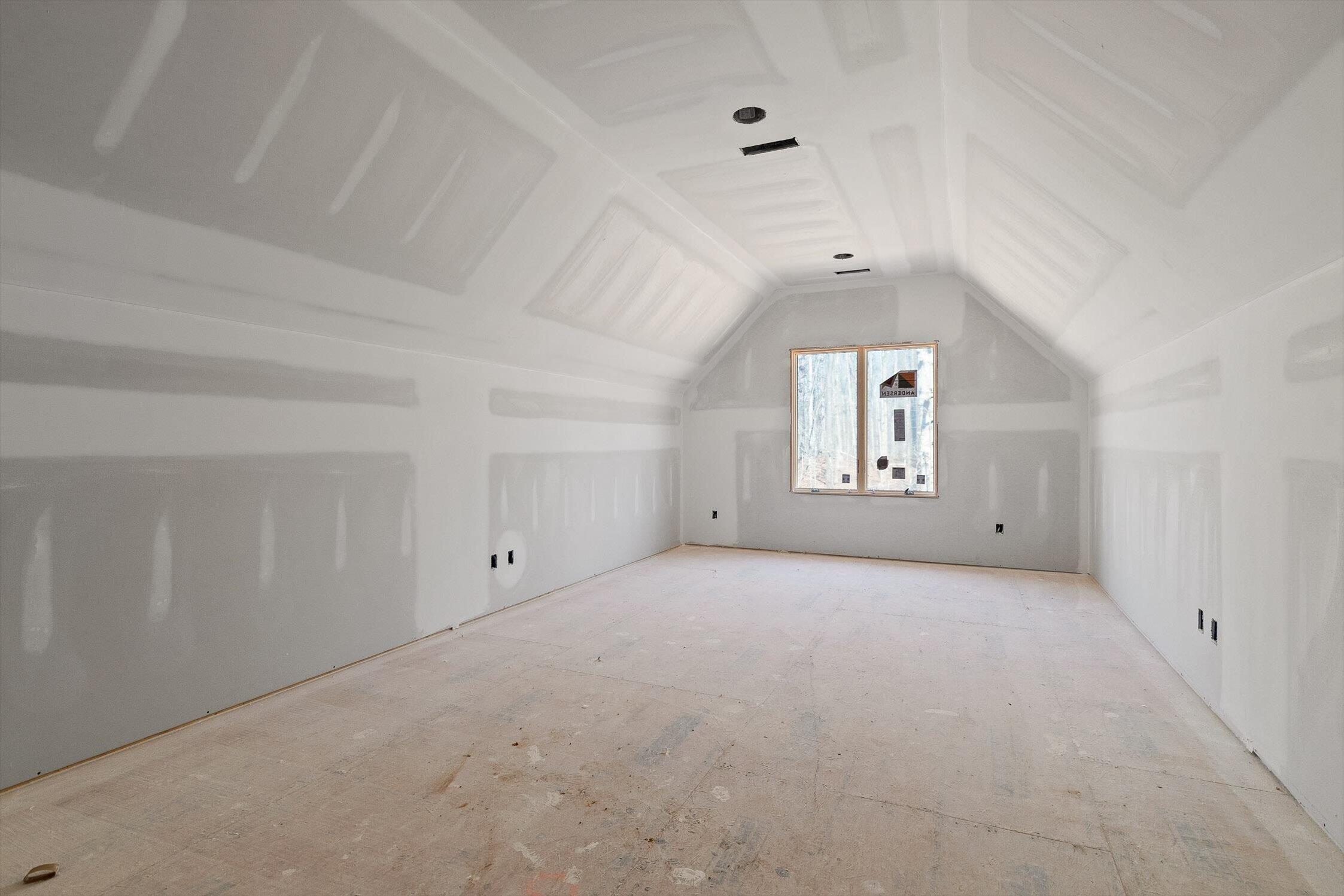 8553 Bear Paw Trail, (98)