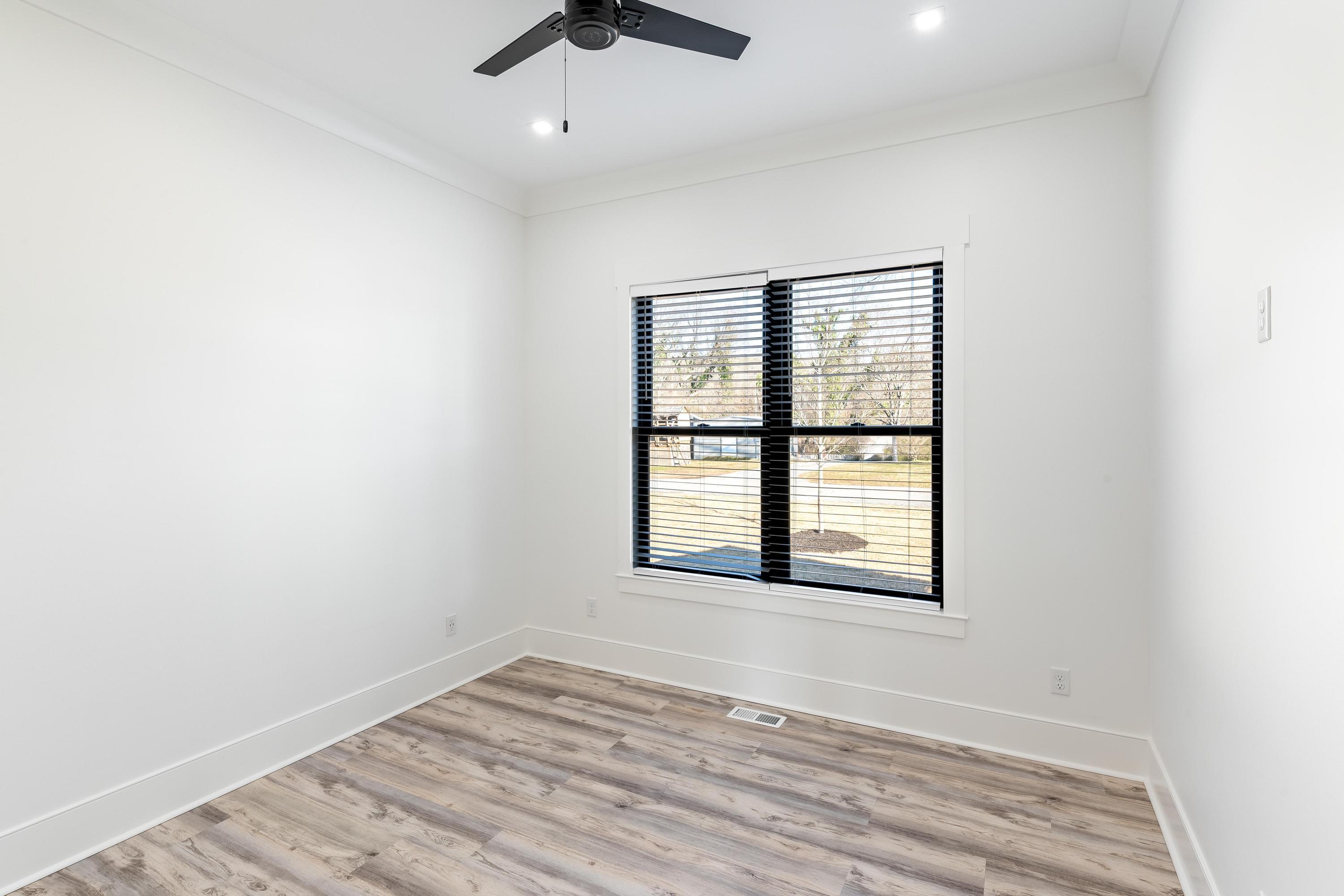 3406 Roberts Road
