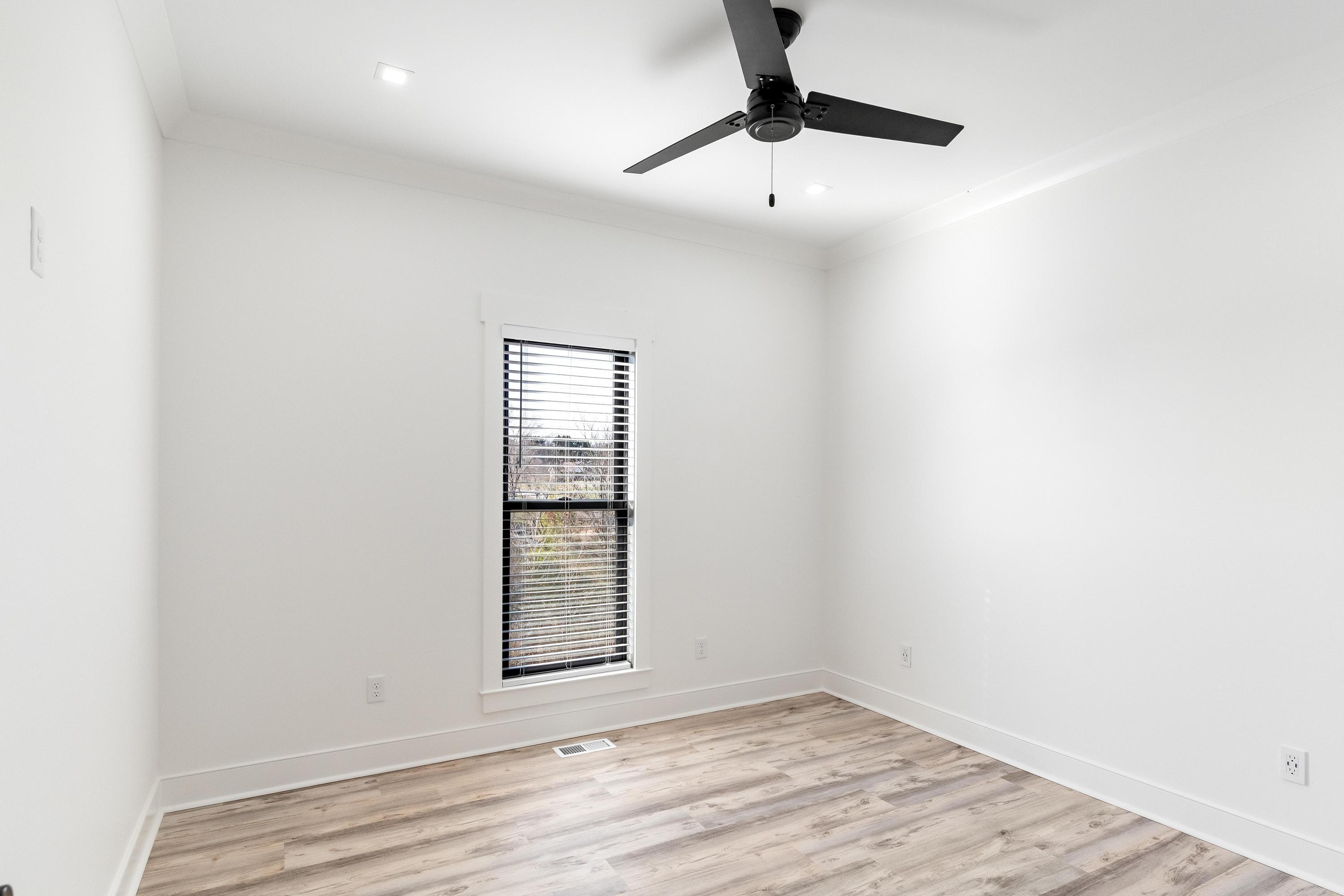 3406 Roberts Road