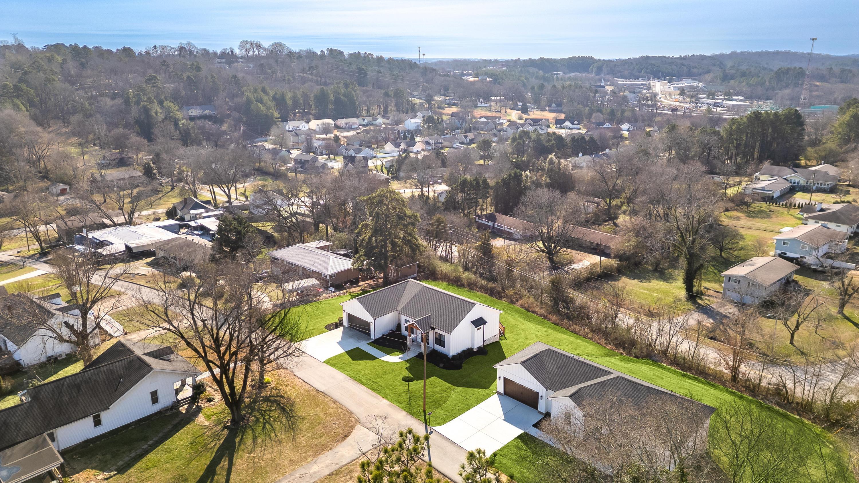 3406 Roberts Road