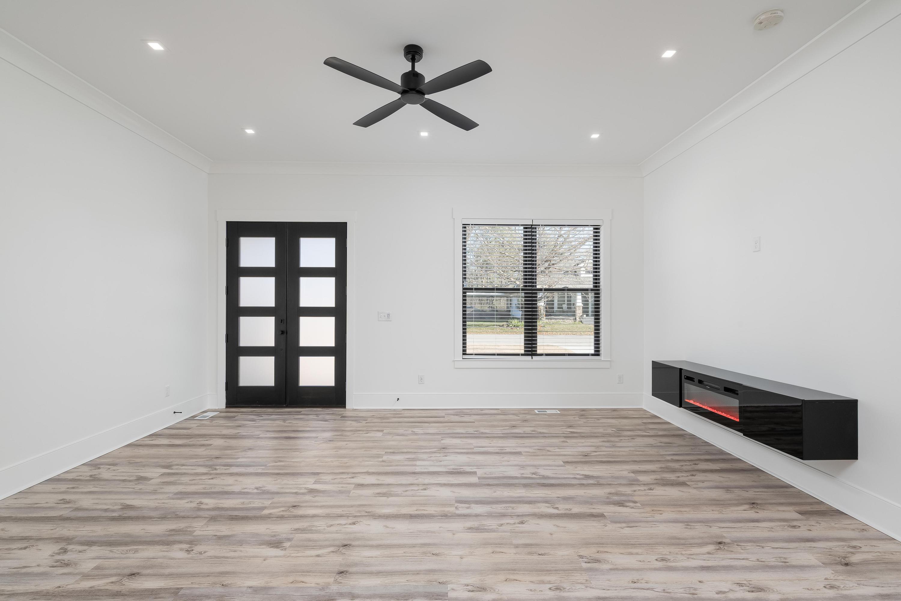 3406 Roberts Road