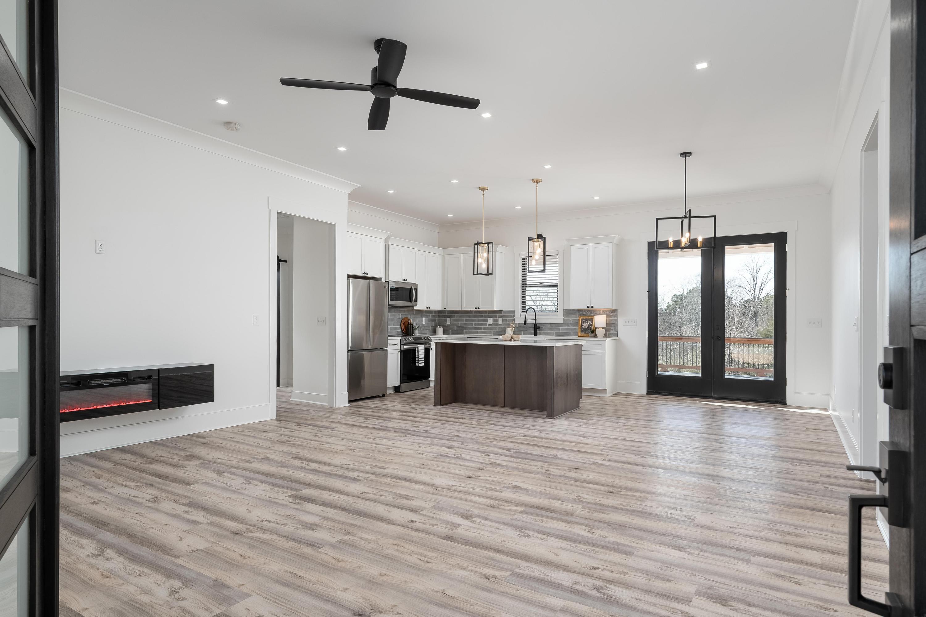 3406 Roberts Road