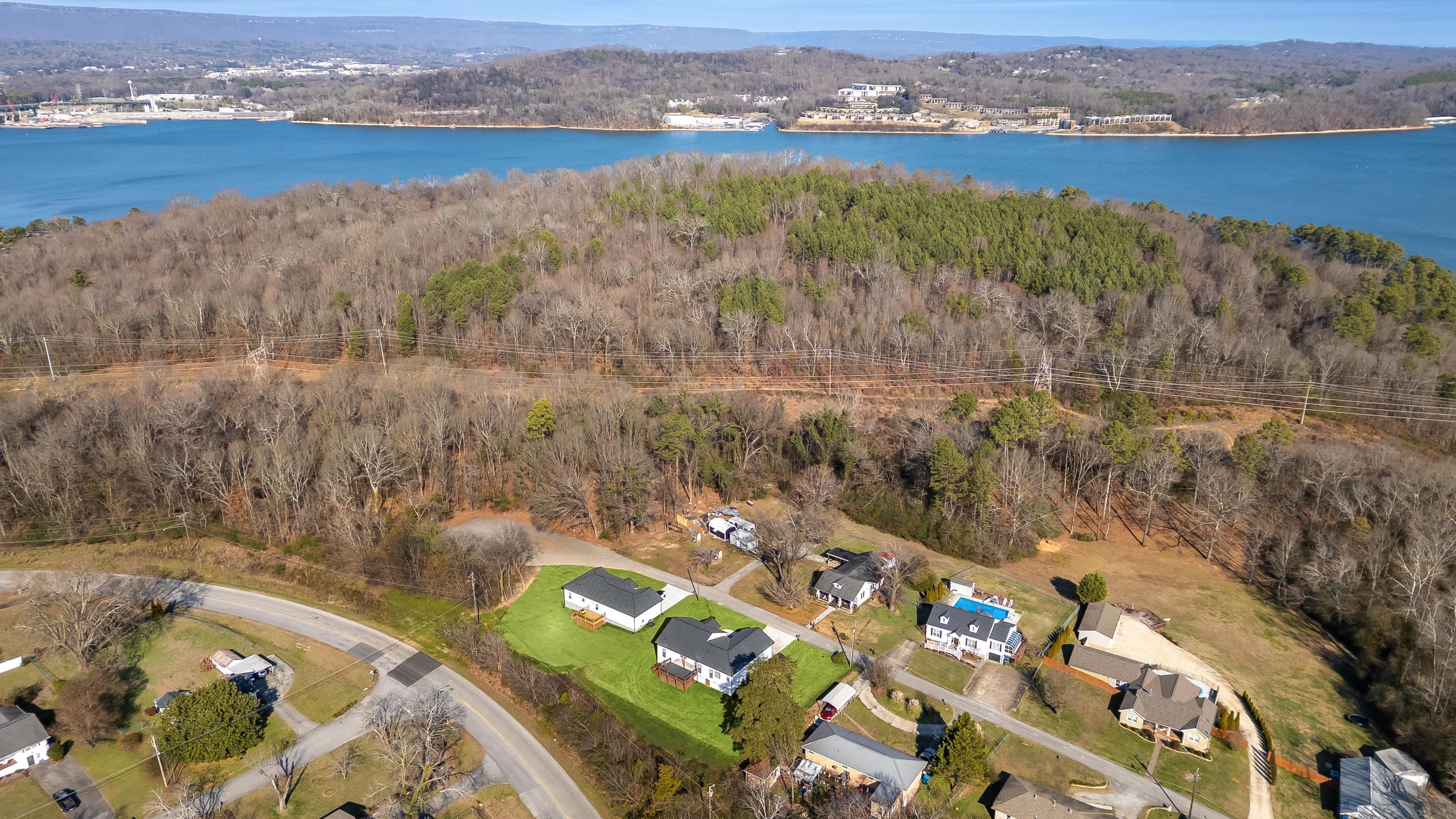 3406 Roberts Road