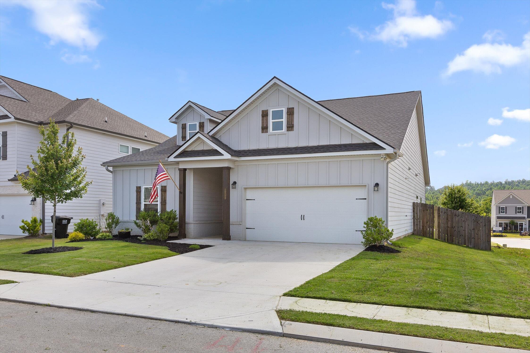 10784 Prairie Lake Drive