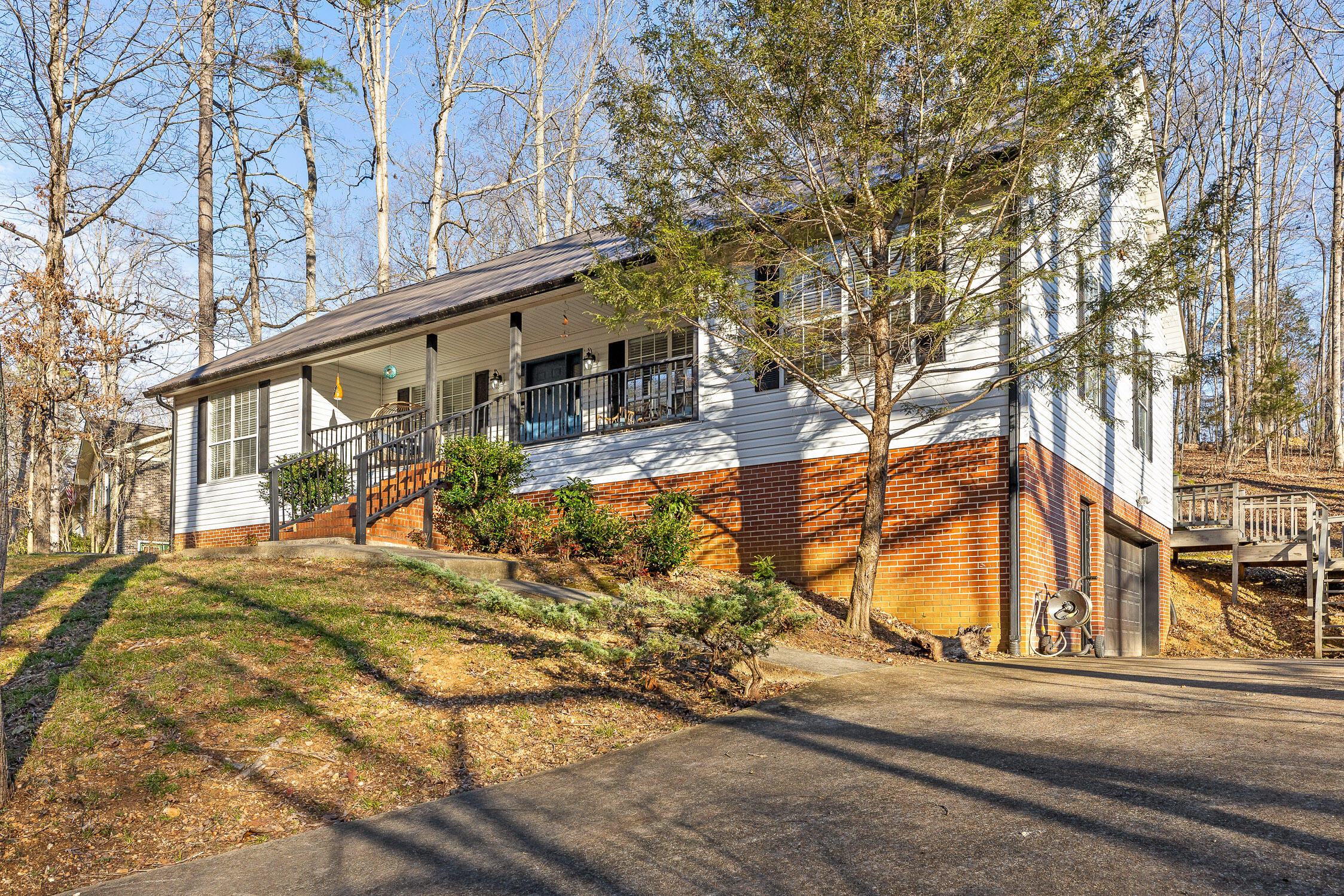 598 Lake Hills Drive