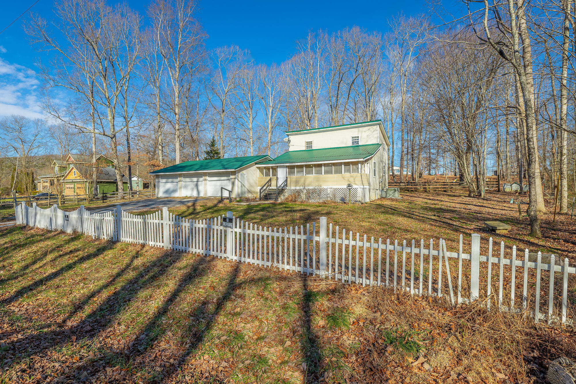 5444 Henson Gap Road