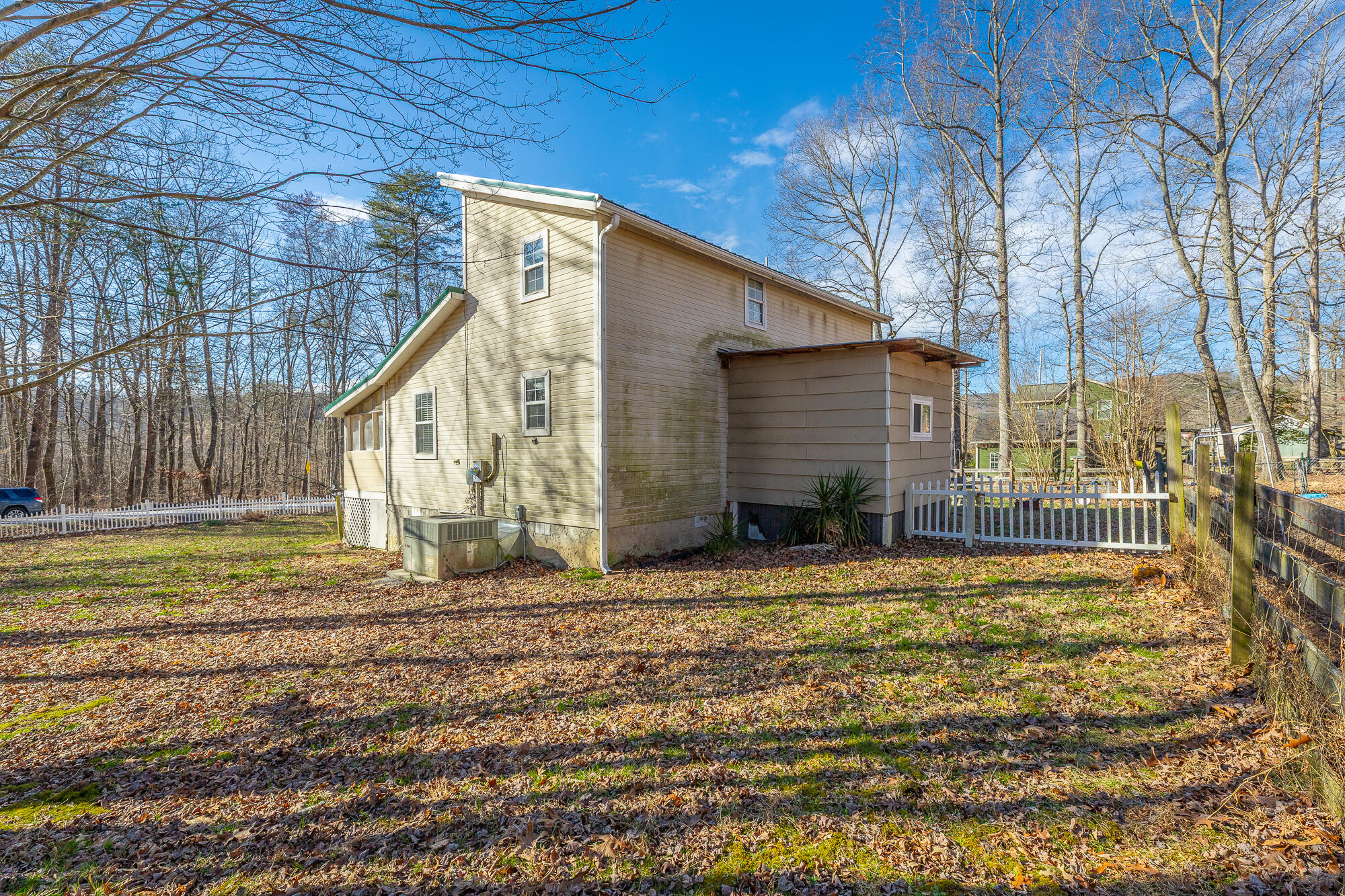 5444 Henson Gap Road