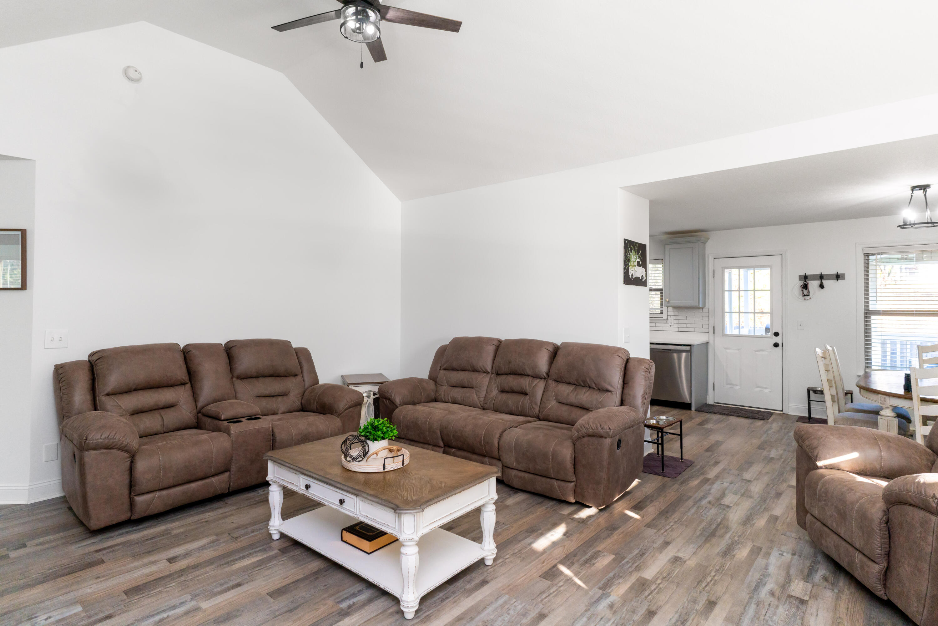 254 Home Place Court SE