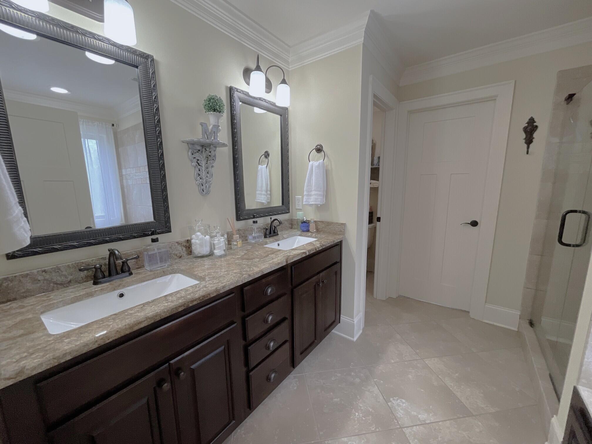 1044 Manassas Drive, 291
