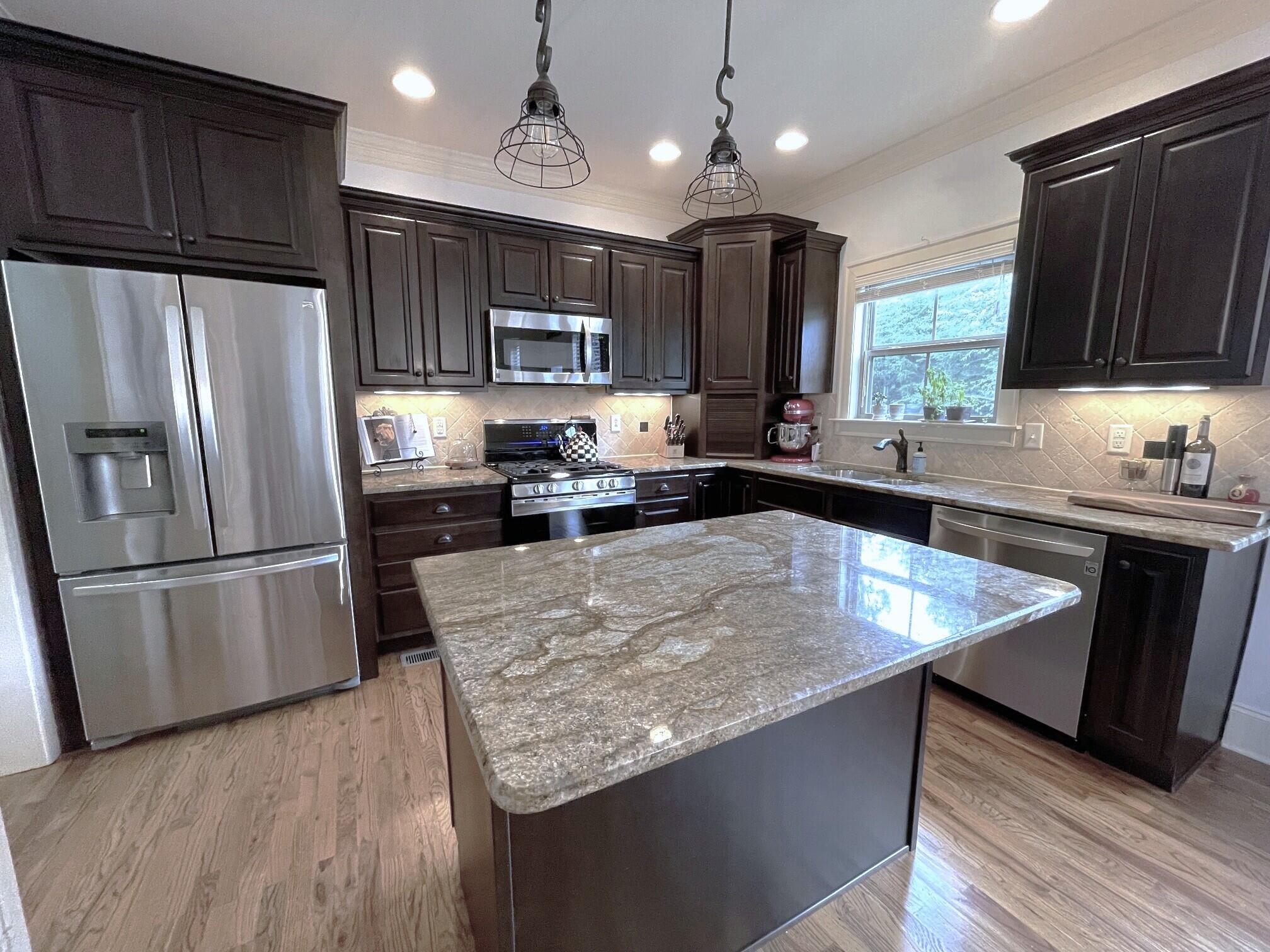 1044 Manassas Drive, 291
