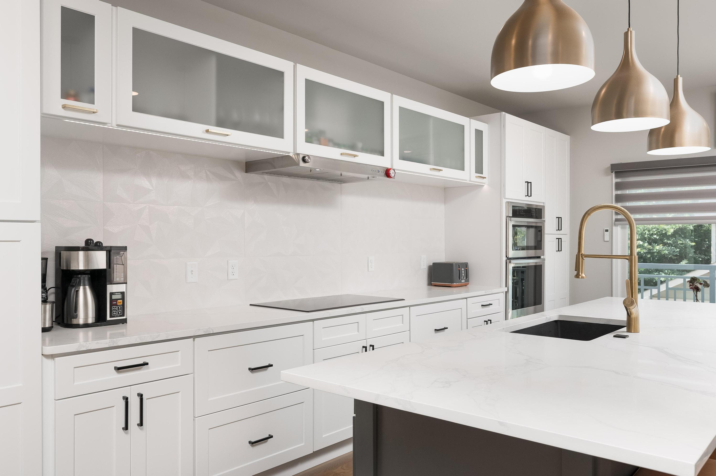 1505 Jefferson Street, 103