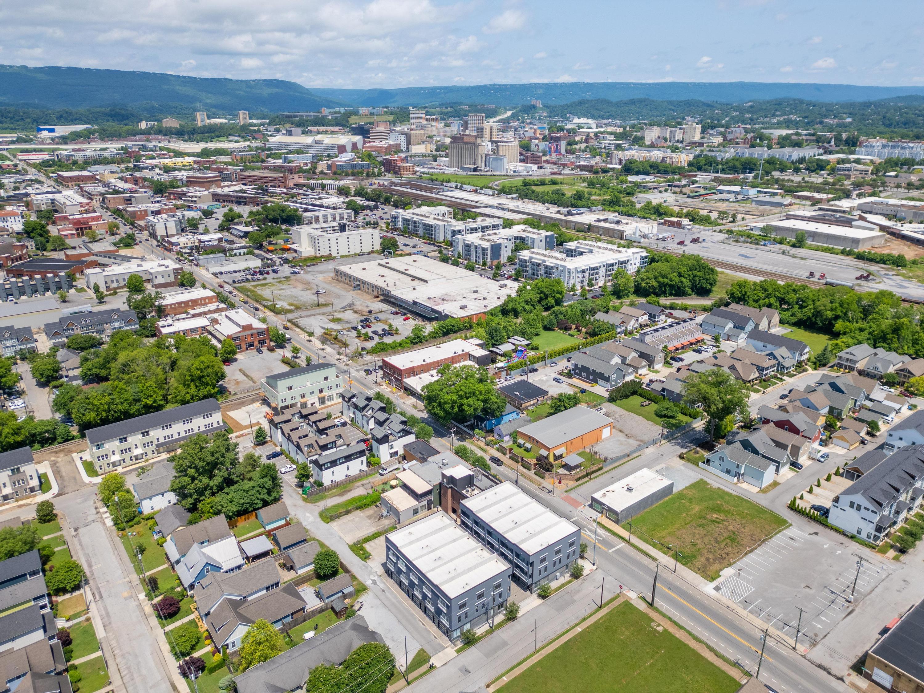 1505 Jefferson Street, 103