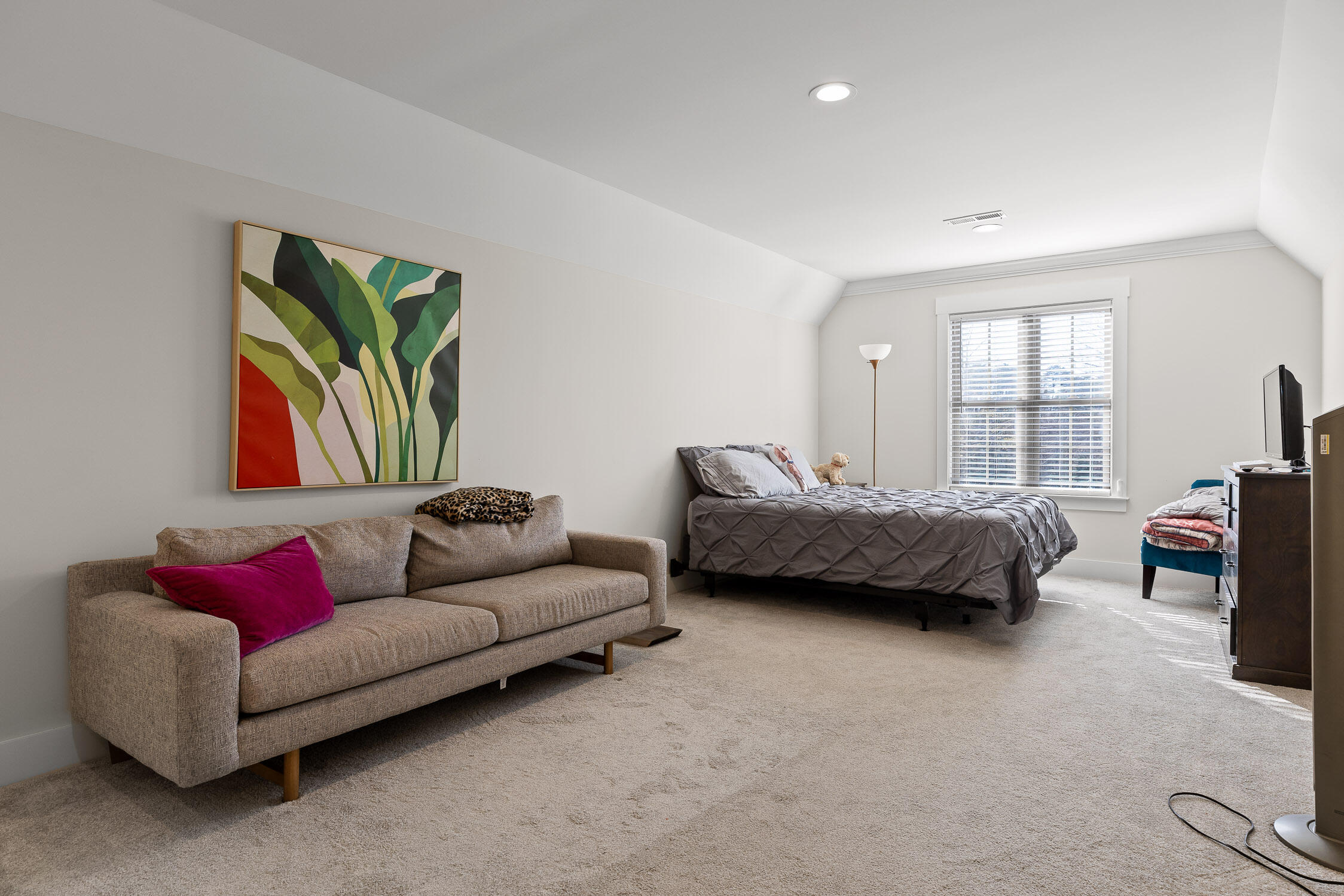 953 Equestrian Drive